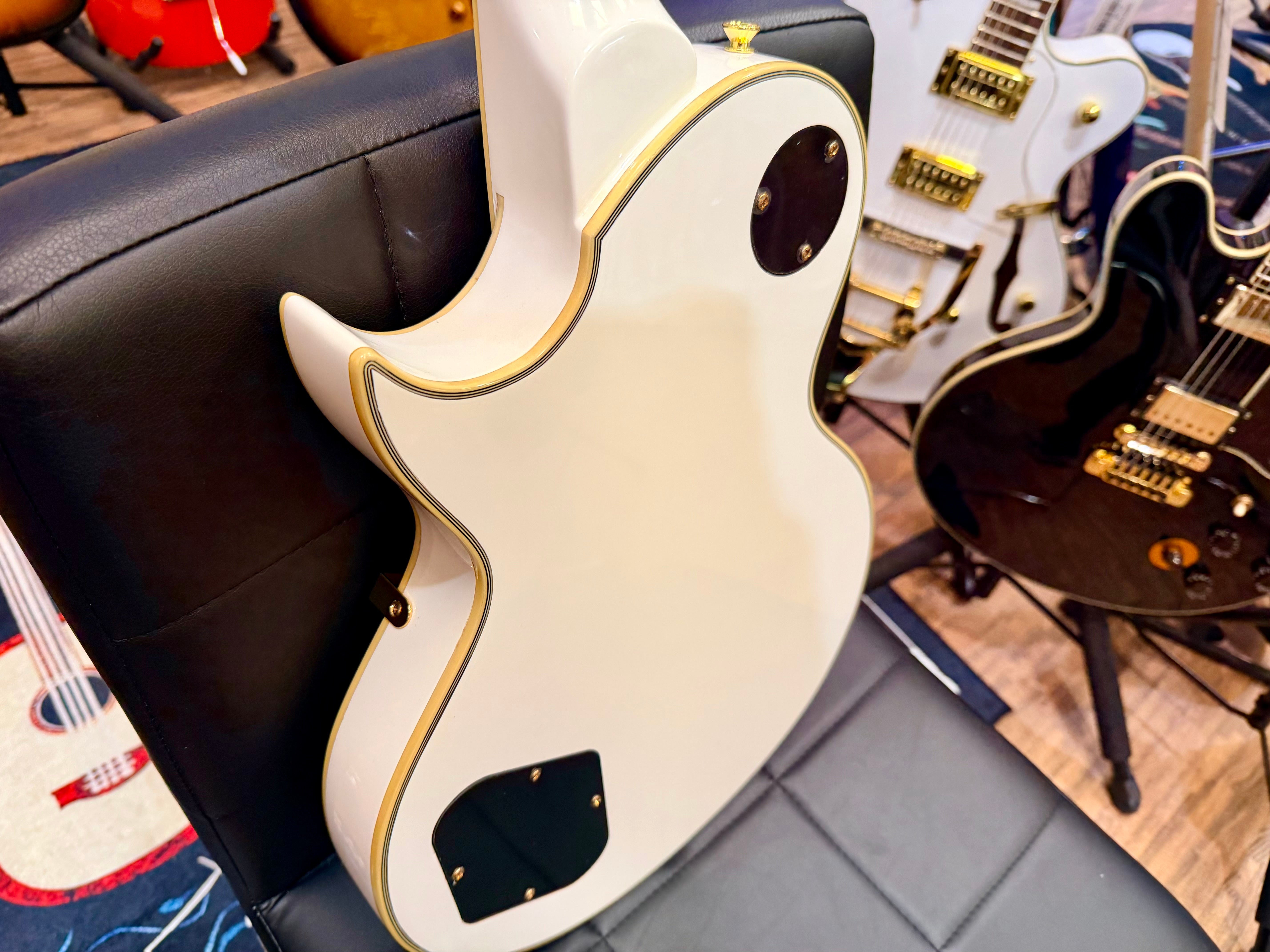 🔥B-STOCK🔥 Vintage V100 ReIssued Electric Guitar – Arctic White Les Paul V100AW