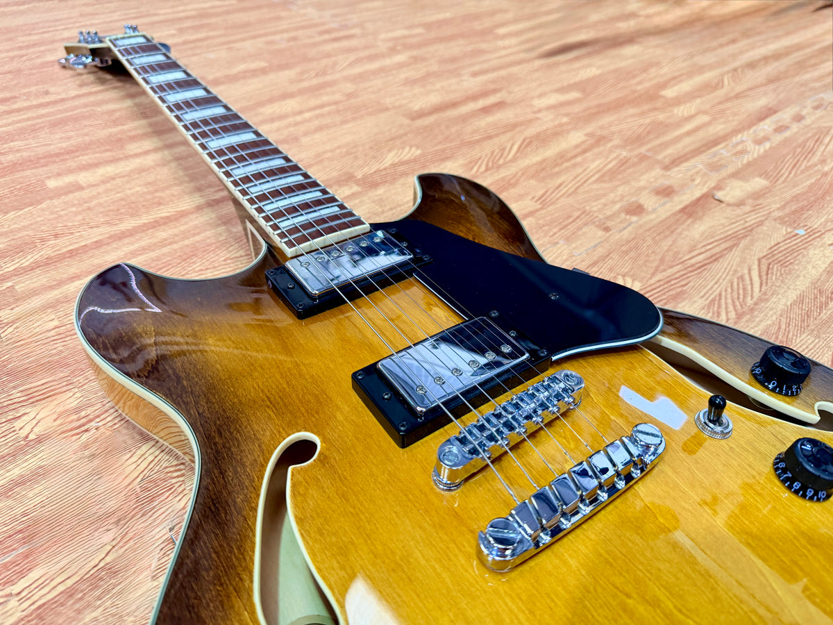 ✨2021✨ Ibanez Artcore AS73-TBC, Semi-Hollow Electric Guitar~ Tobacco Brown!