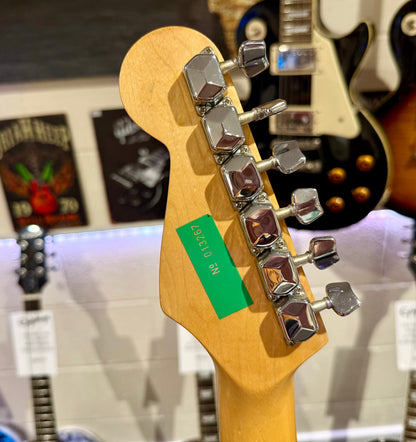 🌟RARE KOREAN🌟 1990’s Fender Squier Stratocaster~ Black & white Classic Strat!