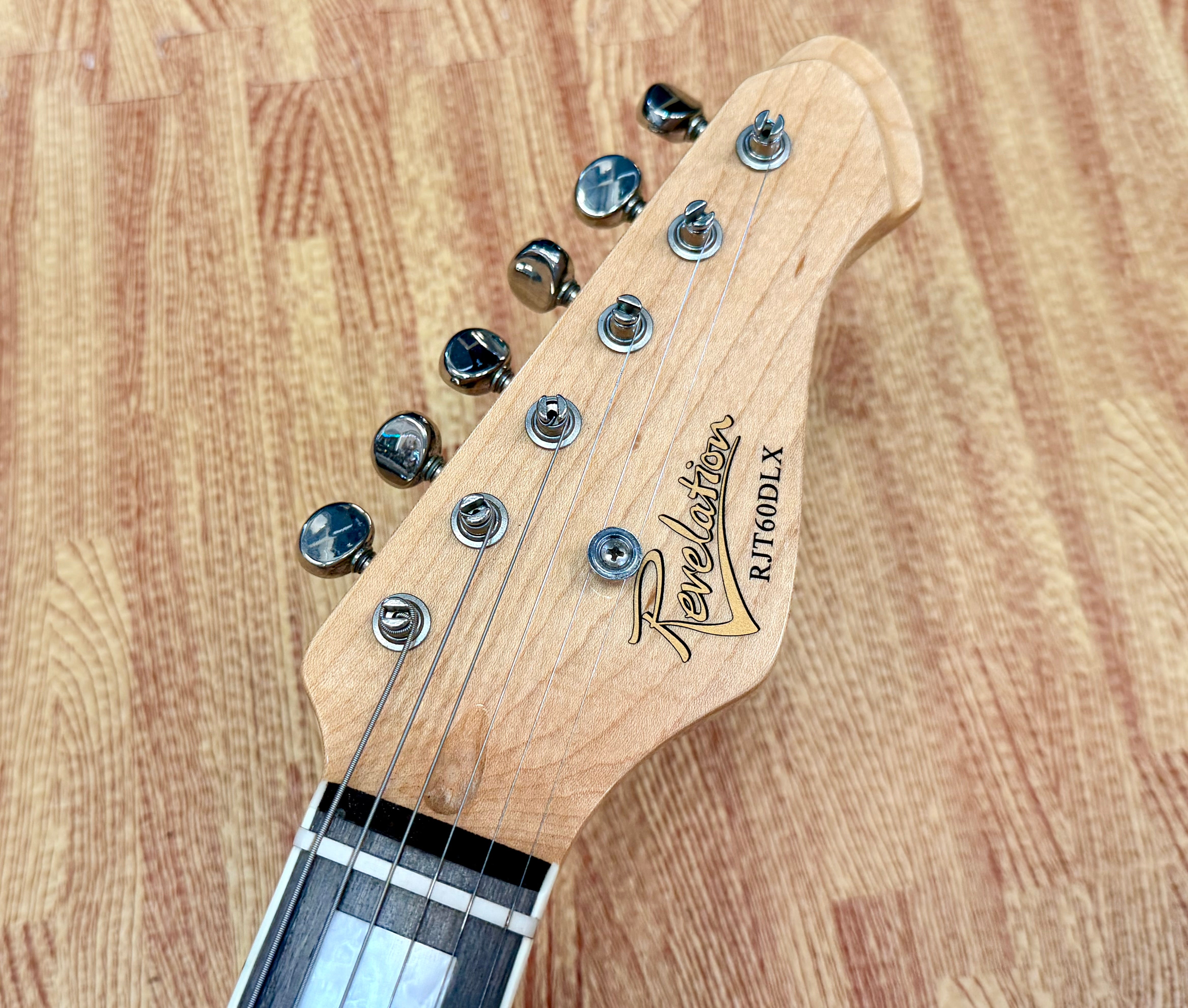 ✨2024✨ Revelation RJT60 DLX Deluxe Natural Swamp Ash~ Alan Entwistle Jazzmaster