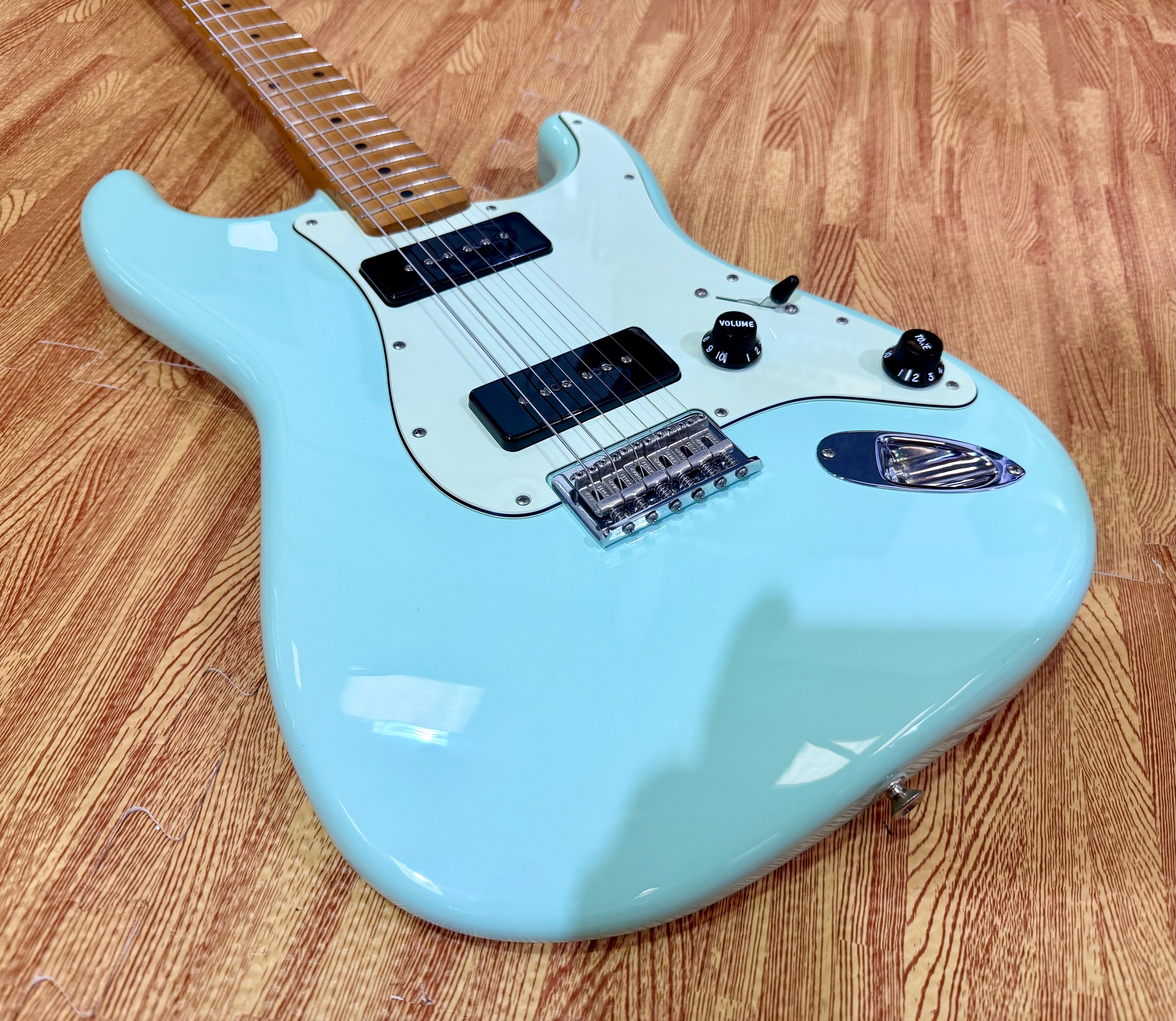 ✨2021✨ Fender Noventa Stratocaster MN~ Surf Green~ Hardtail