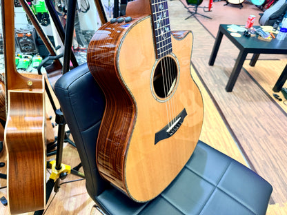 ✨BEAUTIFUL✨ 2011 Taylor 914ce Grand Auditorium~ Cindy Inlay~ Electro Acoustic!