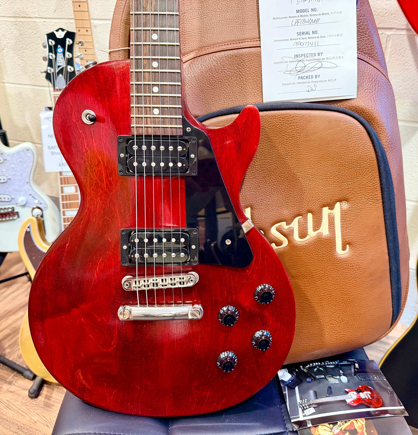 🌟2018🌟 Gibson USA Les Paul Studio Faded~ Worn Cherry~ Deluxe Gig Bag & Docs!