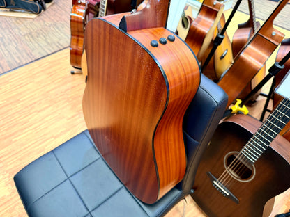 ✨2015✨ Taylor 110e Electro Acoustic~ ES2 Pickup~ Solid Sitka Top Dreadnought!