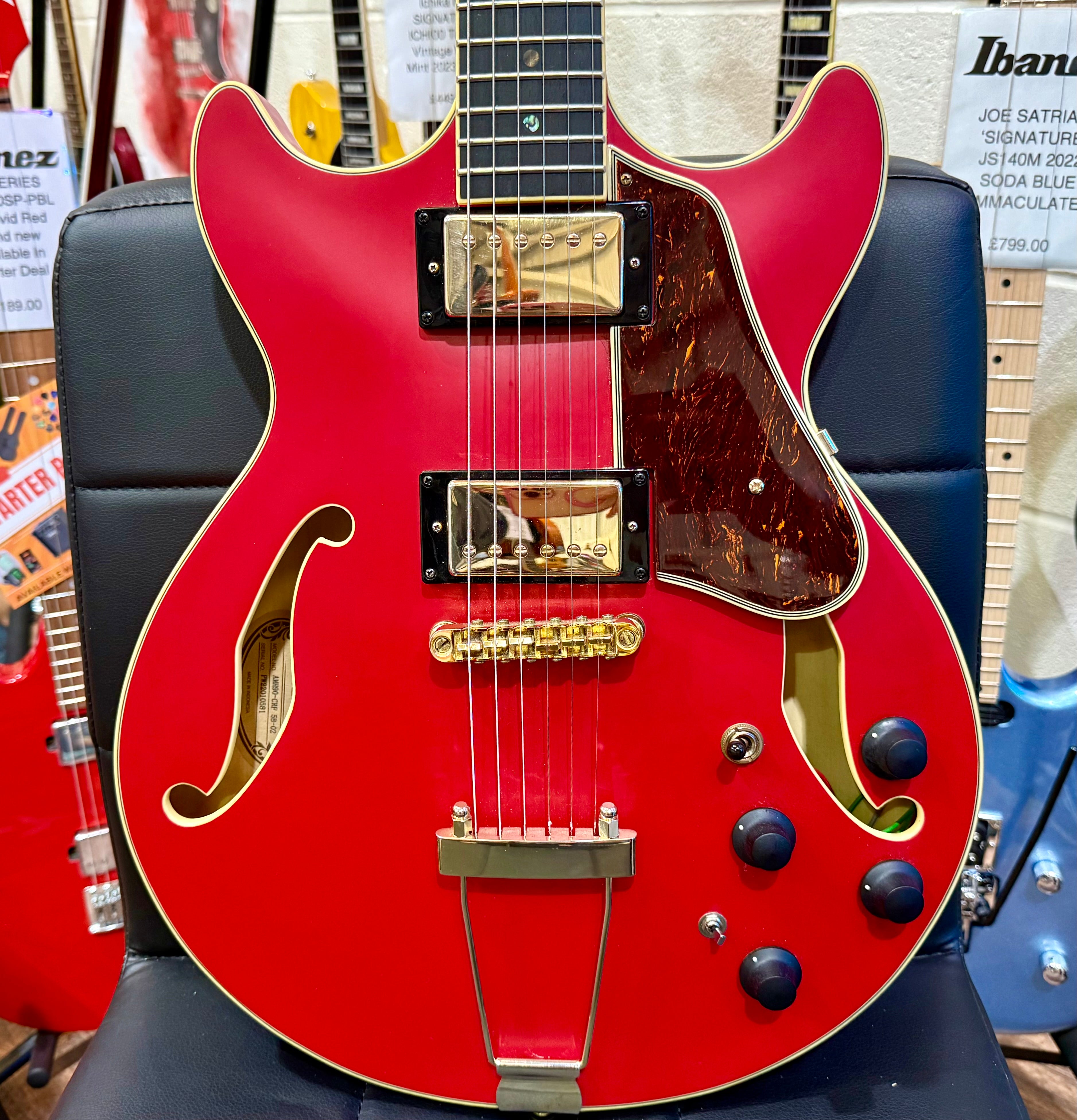 🌟2022 EX-DEMO🌟 Ibanez AMH90-CRF Artcore Expressionist~ Cherry Red Flat~ MINT!