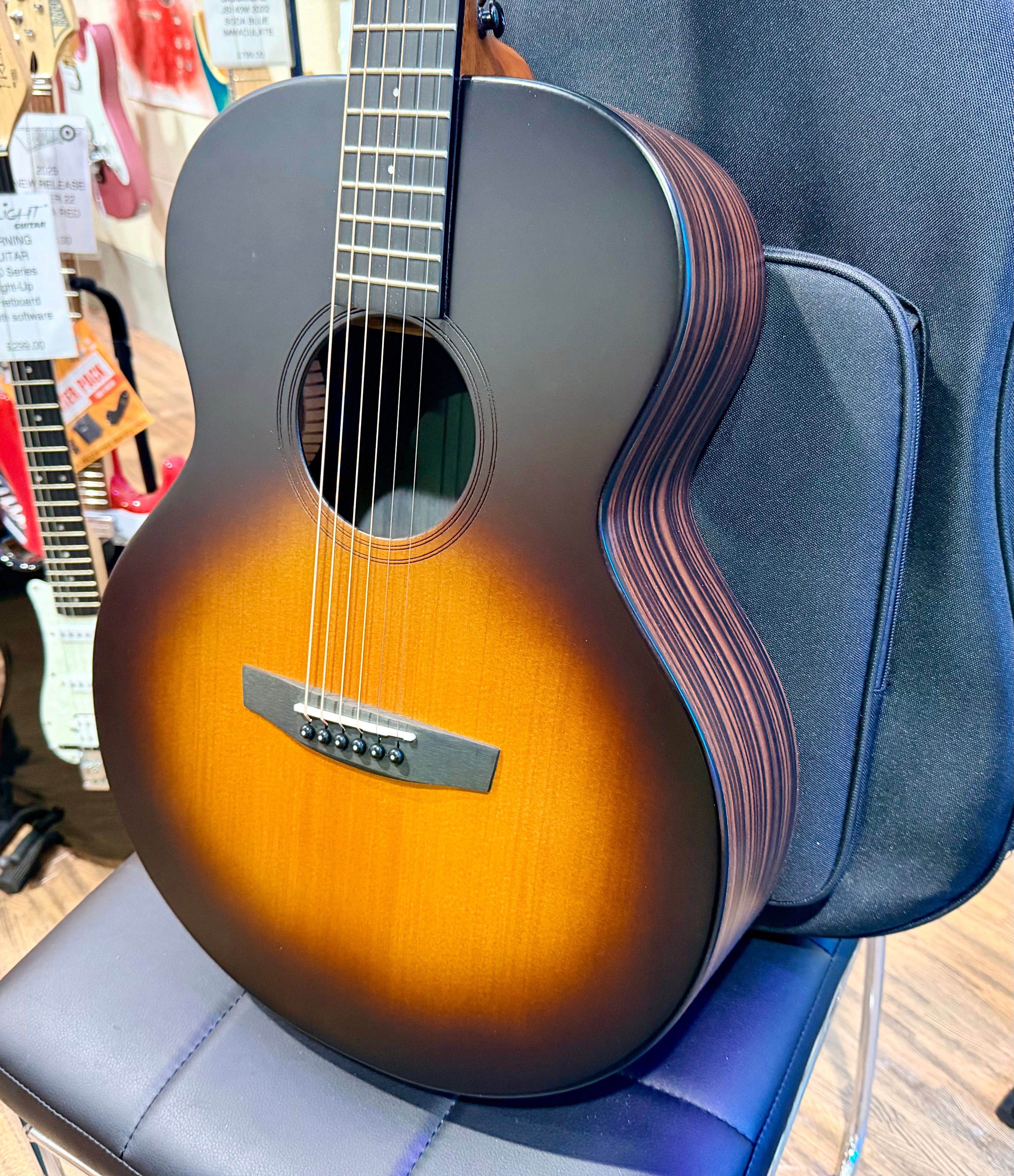 🔥NEW 2025🔥 Enya EA-X1 Pro~Vintage Sunburst Acoustic Guitar~Sitka Spruce & bag