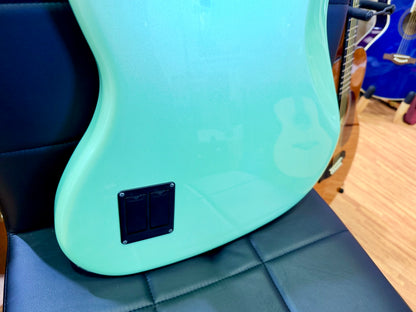 2020 Fender Deluxe Active Jazz Bass~ Surf Pearl~ Pau Ferro~ Noiseless Pickups