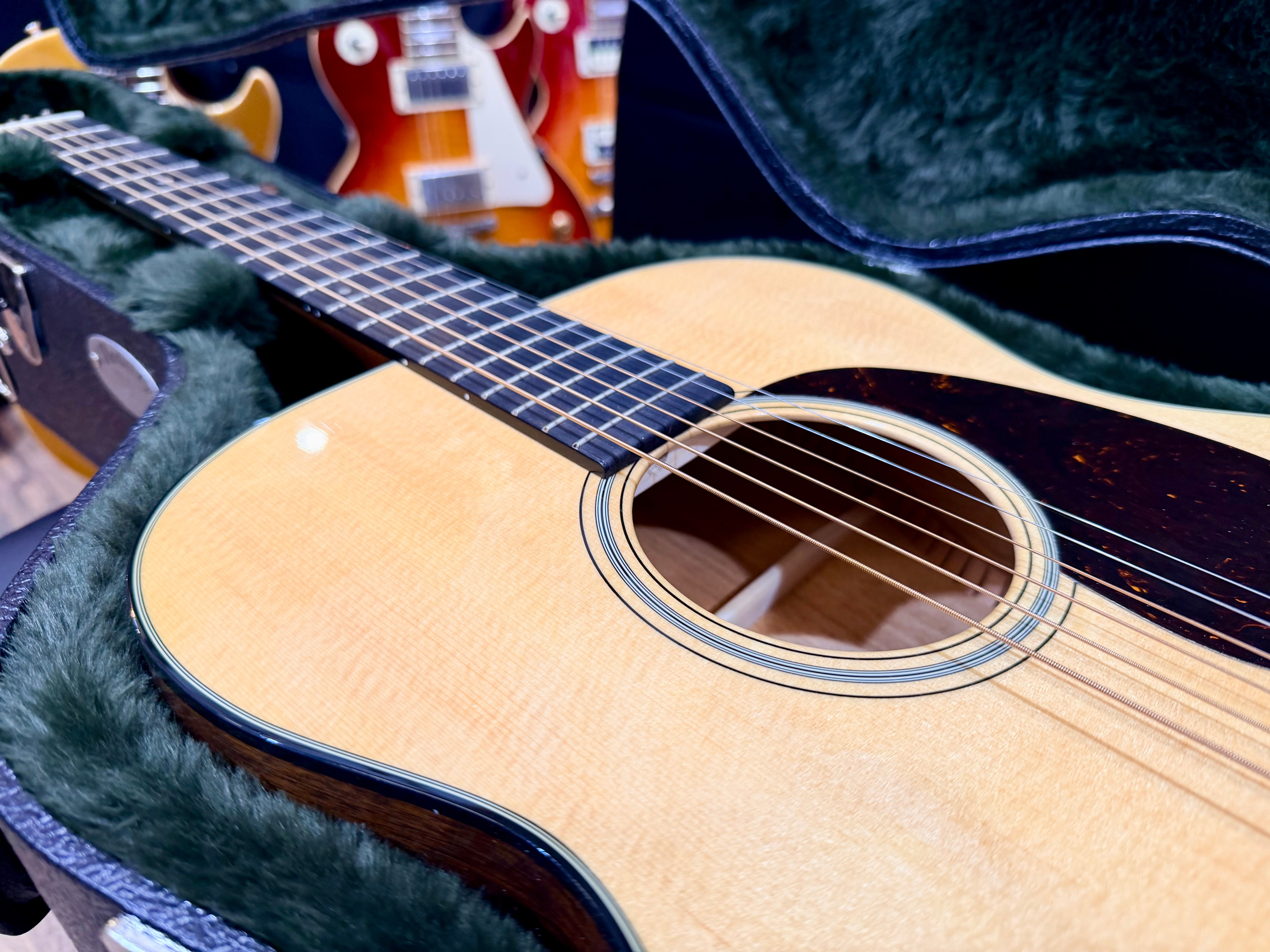 🌟2025🌟 Martin 00-18 Standard Series Grand Concert Acoustic Guitar~ USA + Case!