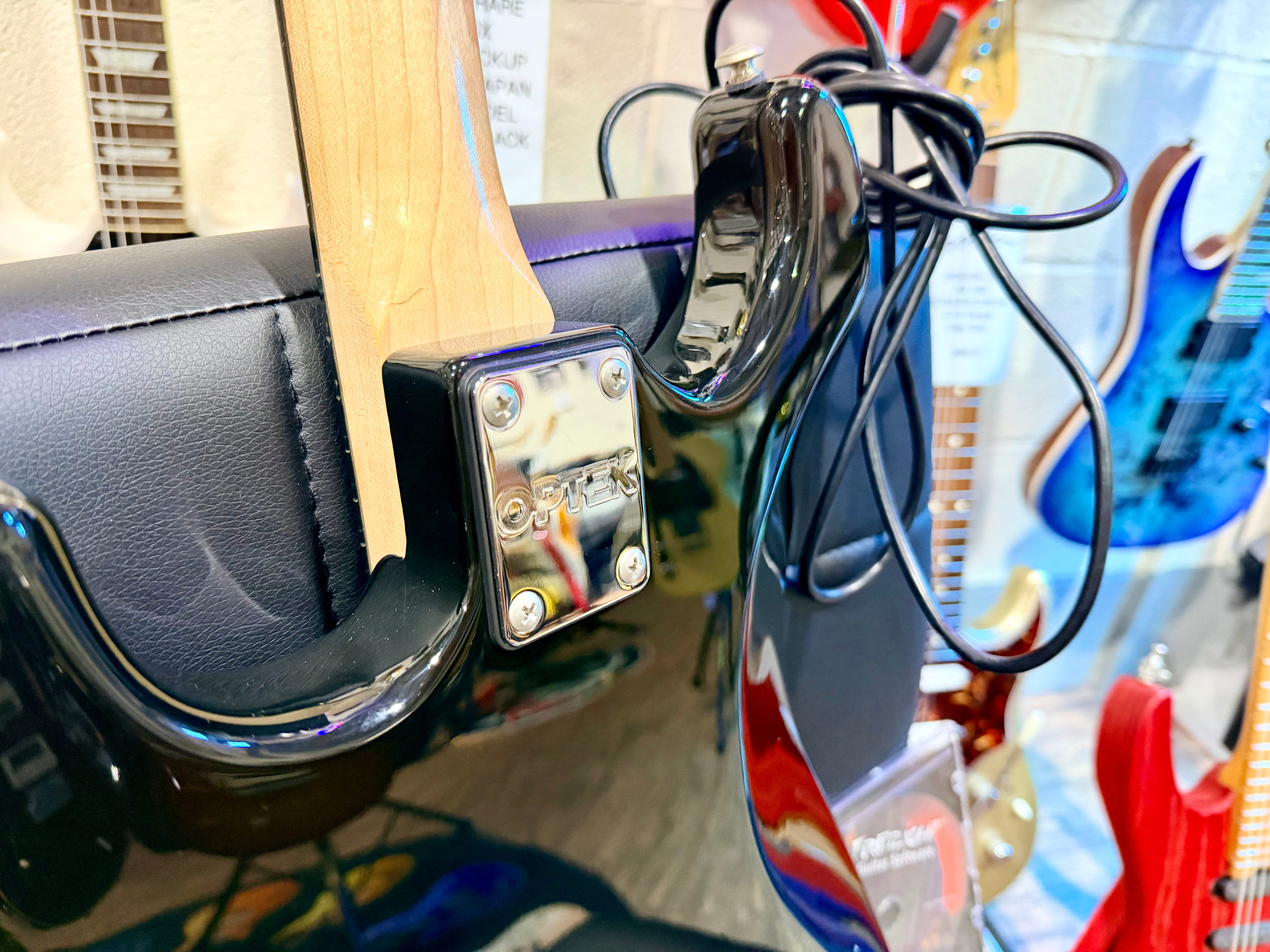 🔥LIGHTS-UP🔥 Fretlight Optek 400~ Electric Stratocaster Learning Guitar~ LOOK!