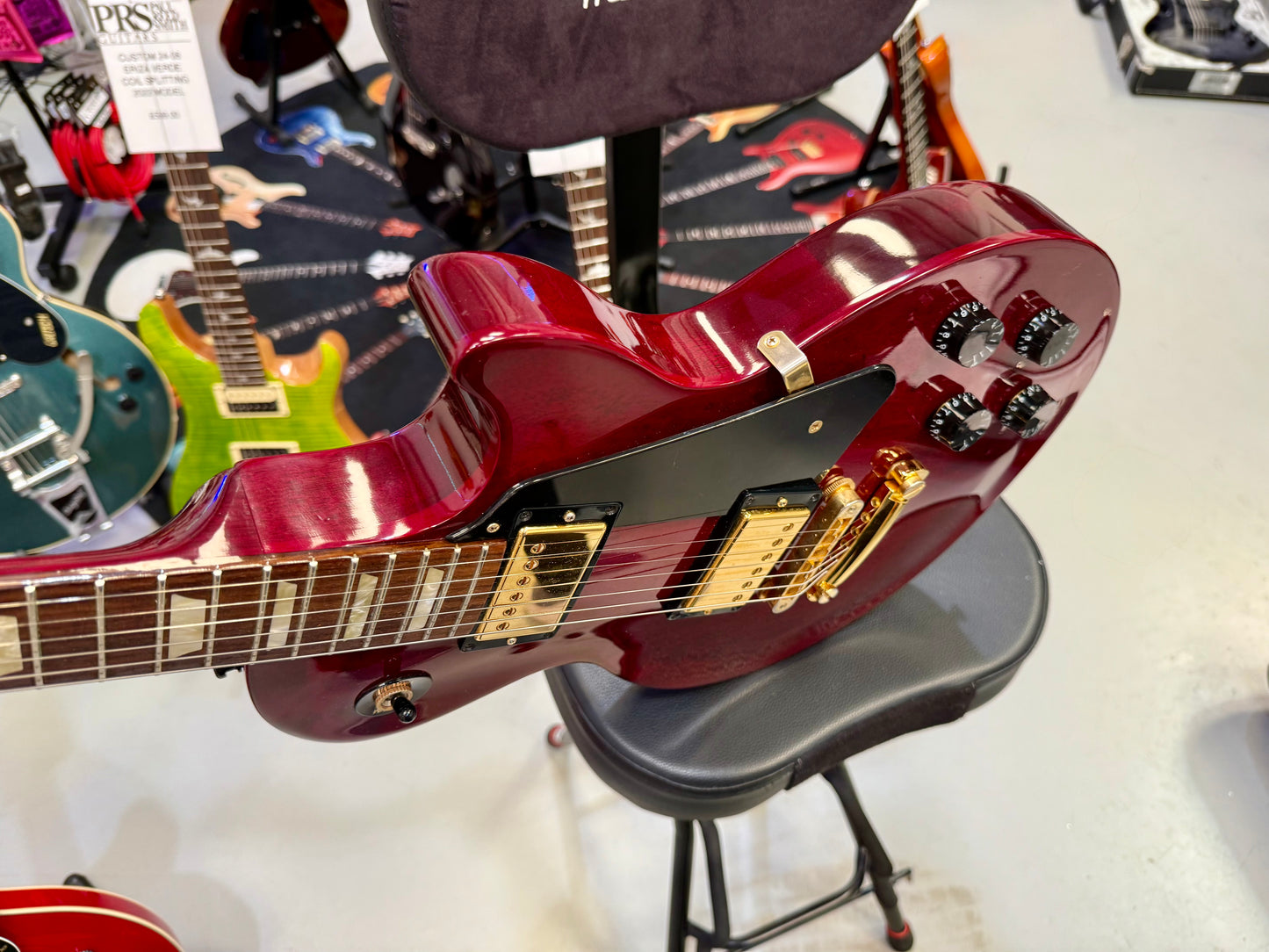 🌟2007 USA🌟 Gibson Les Paul Studio~ Wine Red~ Gold Hardware~ Hard Case~STUNNING