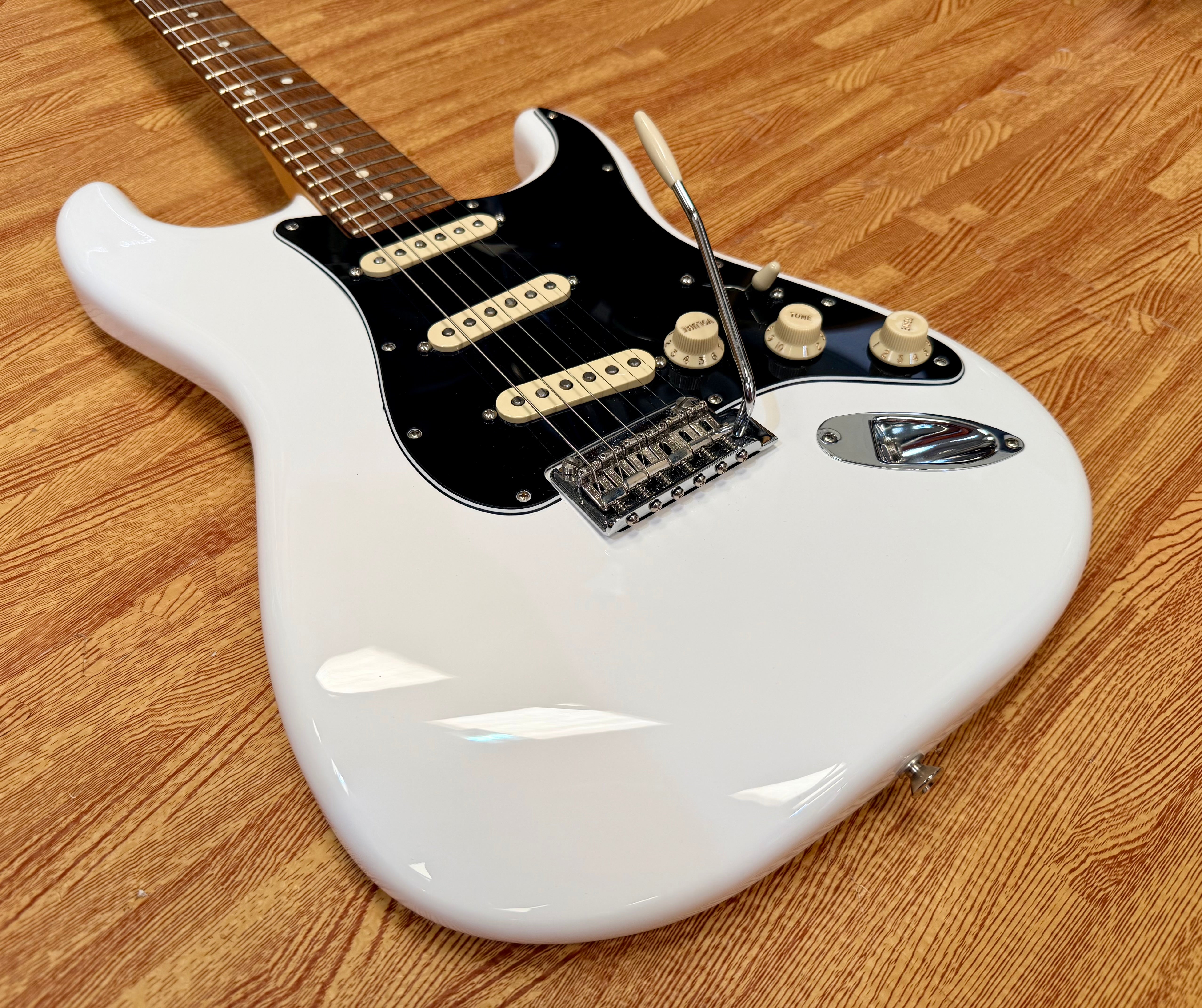 ⚡️2024⚡️ Fender Player II Stratocaster~ Polar White Electric Guitar~ Rosewood RW