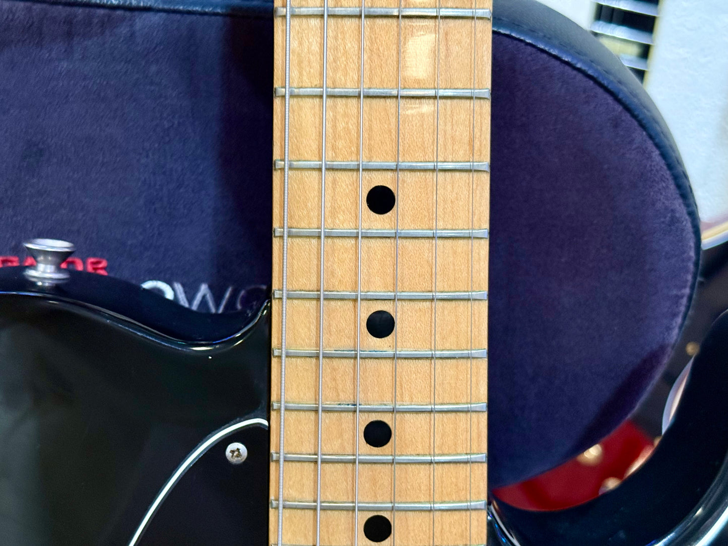 🔥 1977 USA 🔥 Fender Telecaster~ All Original Black~ Maple Board~ Hard Case!