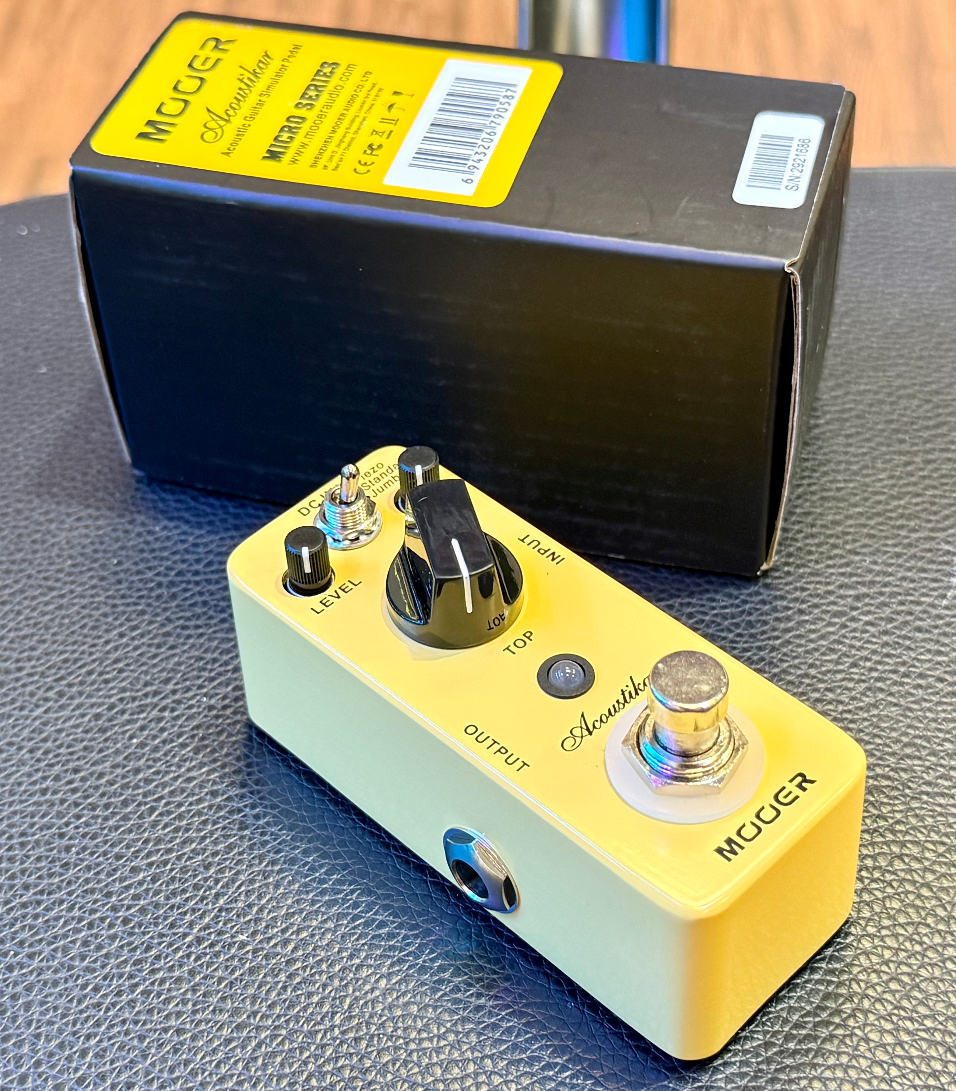 🎸NEW🎸 Mooer Micro Series Acoustikar~ Acoustic Guitar Simulator Effects Pedal!