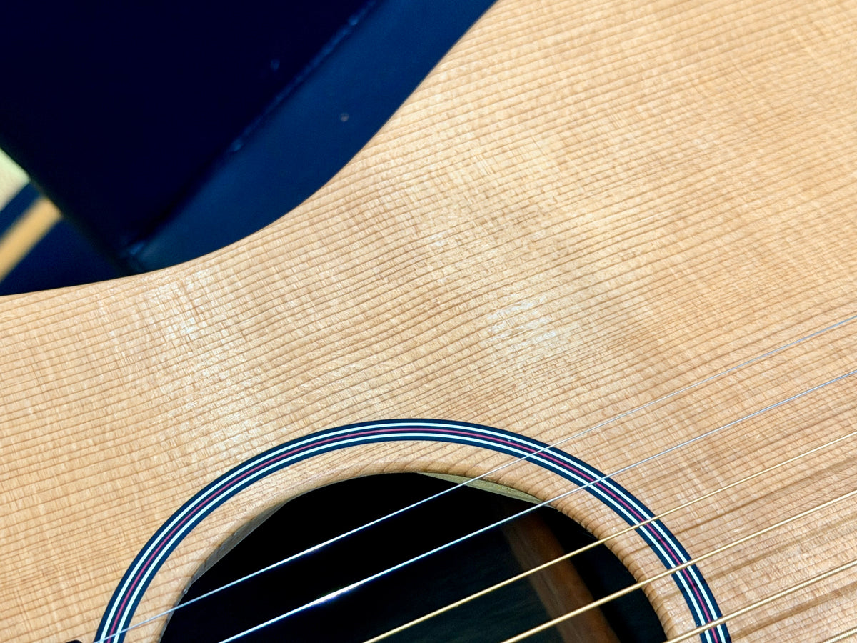 ⚡️2019⚡️ Martin LX1E Little Martin Electro Acoustic Travel Guitar + Gig Bag!