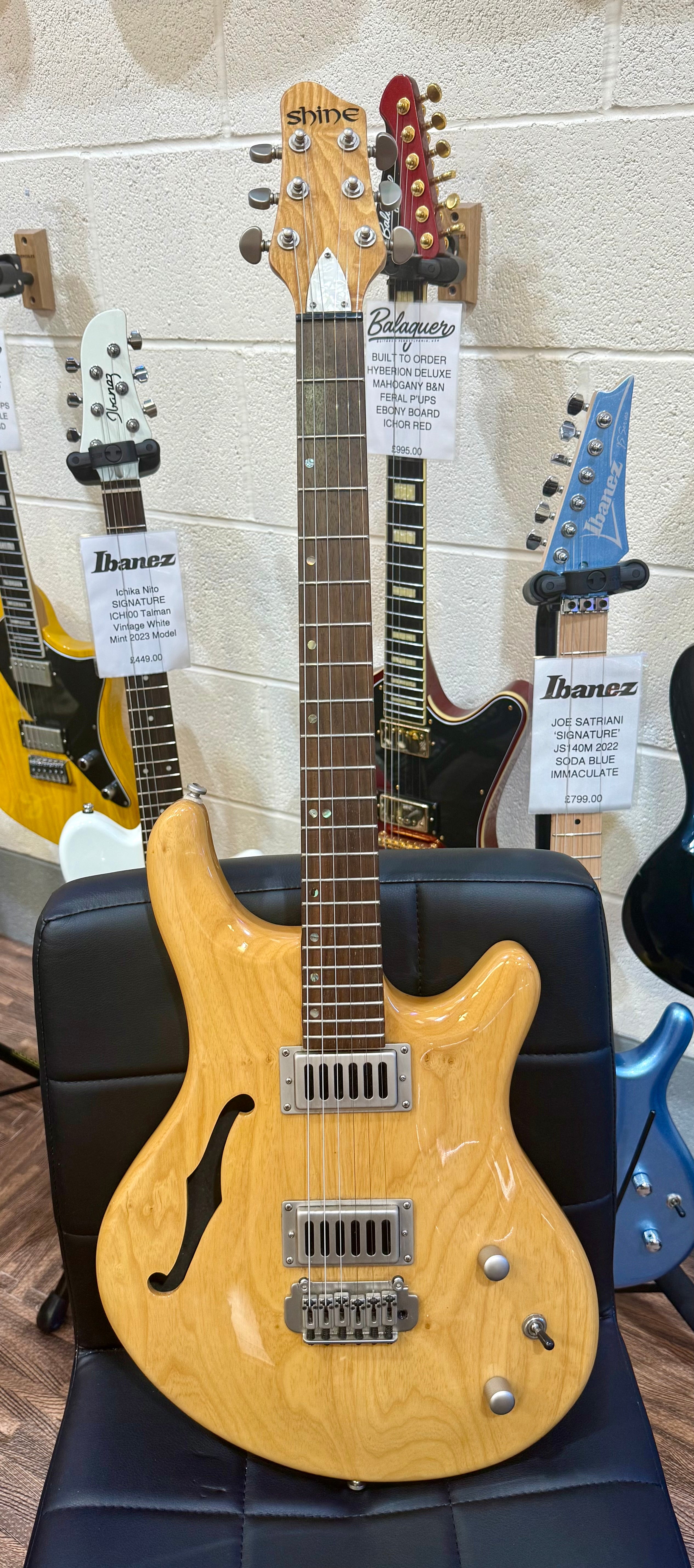 🌟KOREAN🌟 Shine SIL-410 F-Hole Electric Guitar~ Made In Korea~ Natural Gloss!