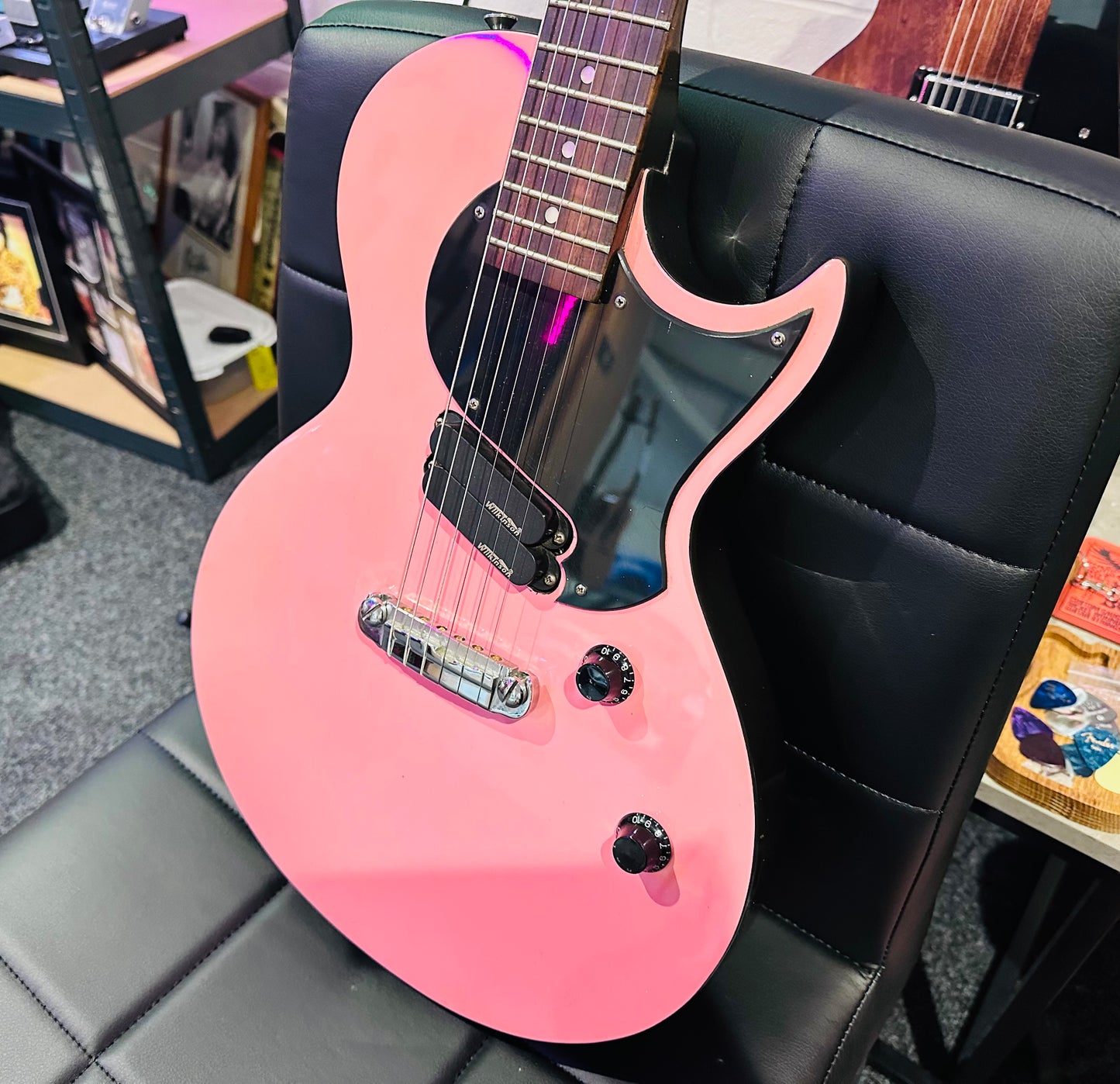 🌟RARE PINK🌟 Vintage ‘JHS’ ZIP Electric Guitar~ Les Paul Junior Shape~Wilkinson
