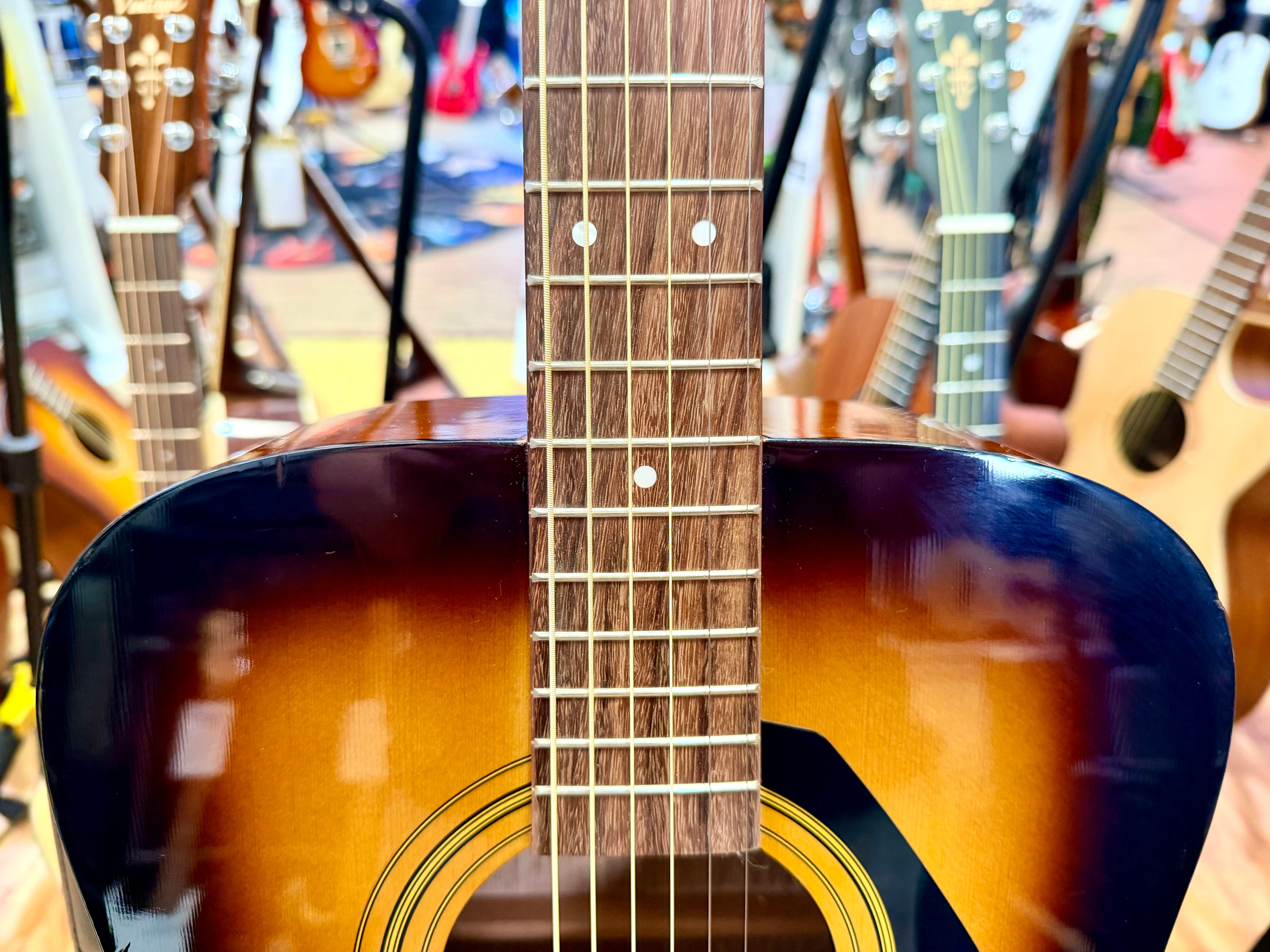 ☀️ Yamaha F310 Acoustic Guitar~ Tobacco Sunburst~ Dreadnought~ Pre-Owned ☀️