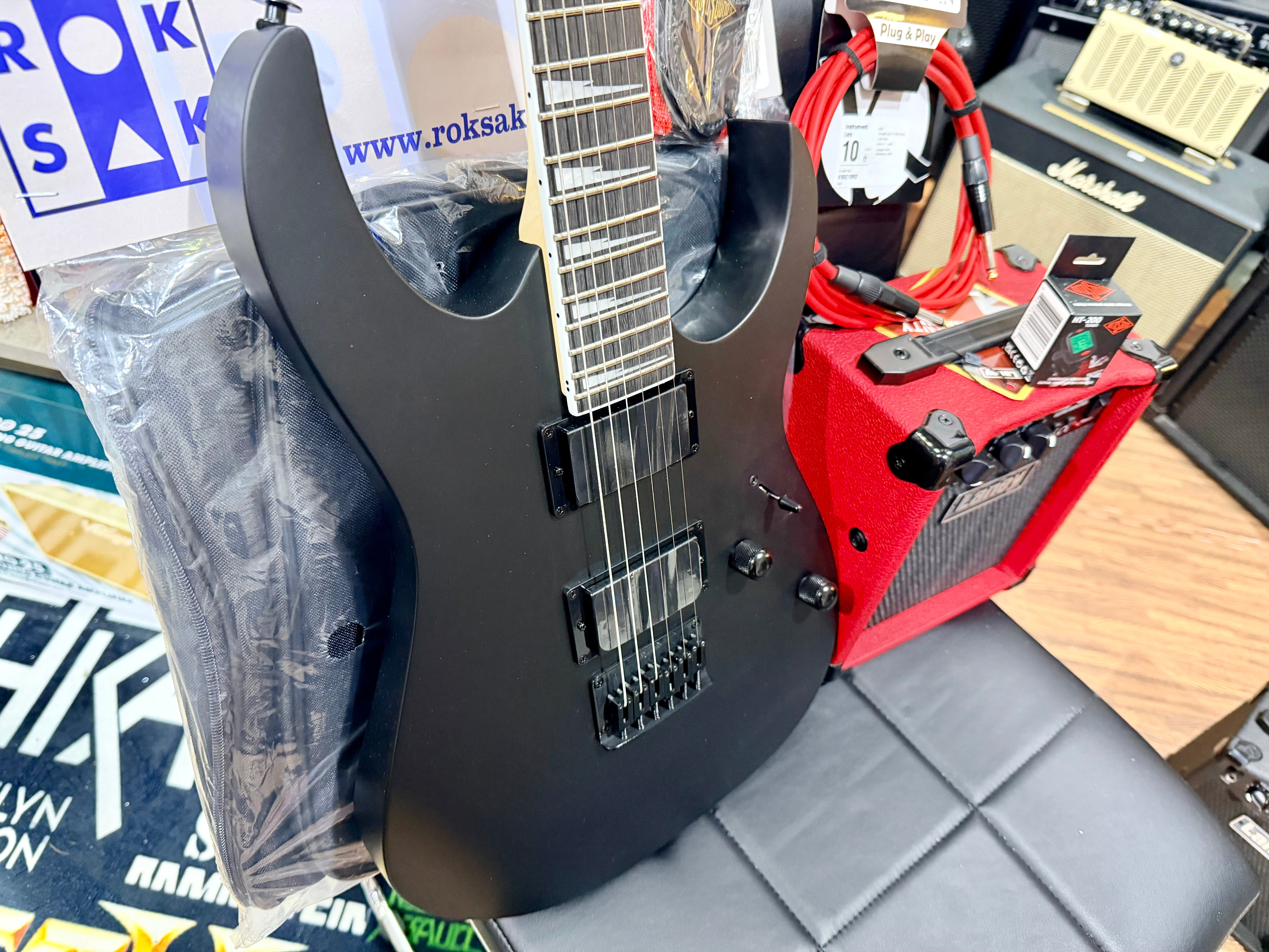 🎁 ELECTRIC GUITAR STARTER PACK 🎁 Ibanez Gio GRG121DX~Black Flat~ Laney Amp, Bag ,Tuner