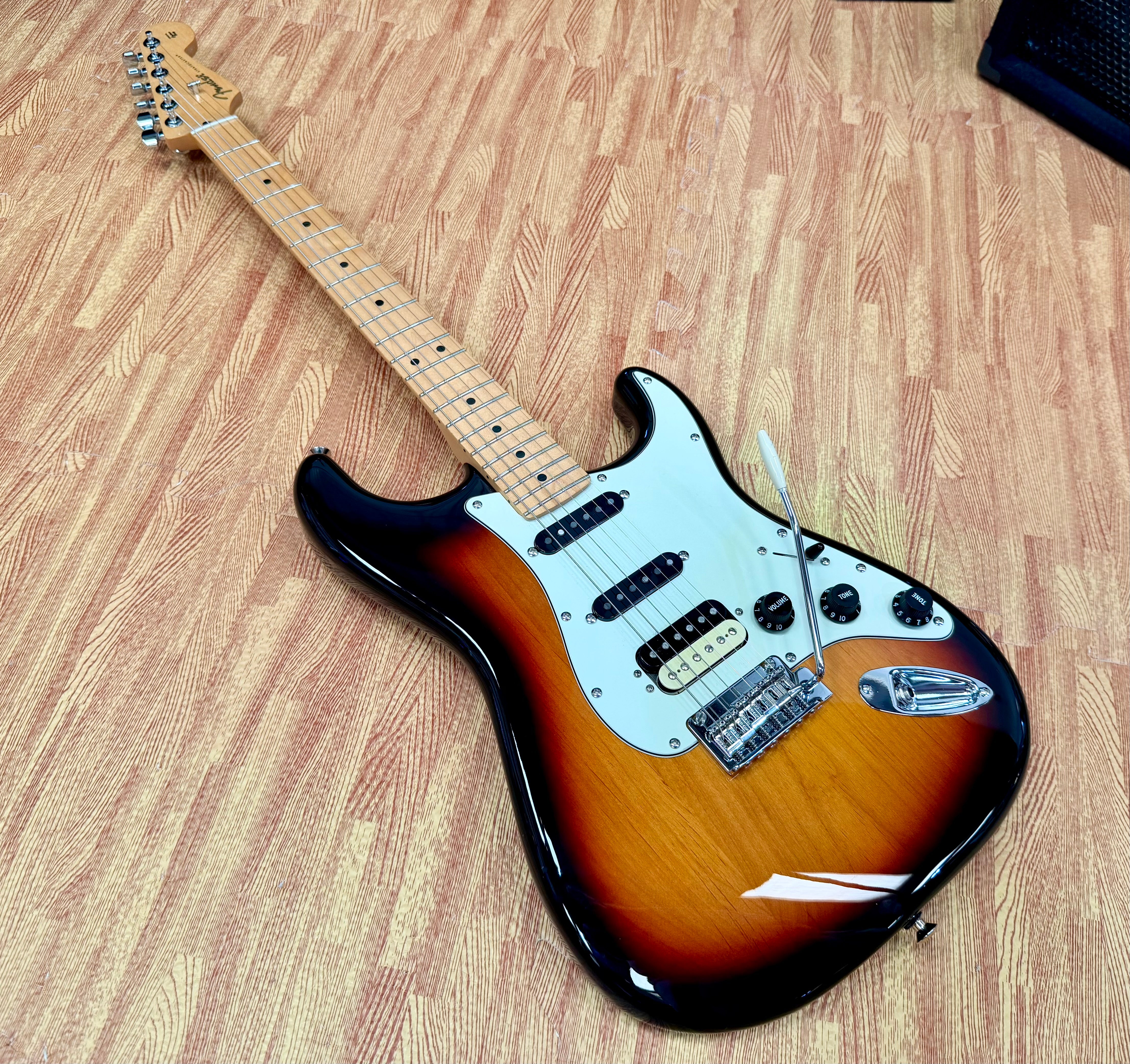 ⚡️2021⚡️ Fender Player Stratocaster HSS~ Shawbucker/Tonerider/Lockers~ Sunburst!