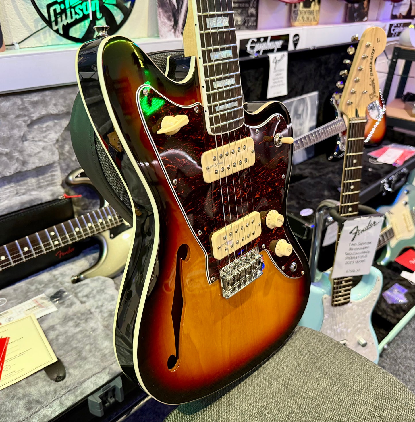 🔥MINT 2023🔥 Revelation RJT-60 TL Thinline~ Vintage Sunburst~ Jazzmaster Style
