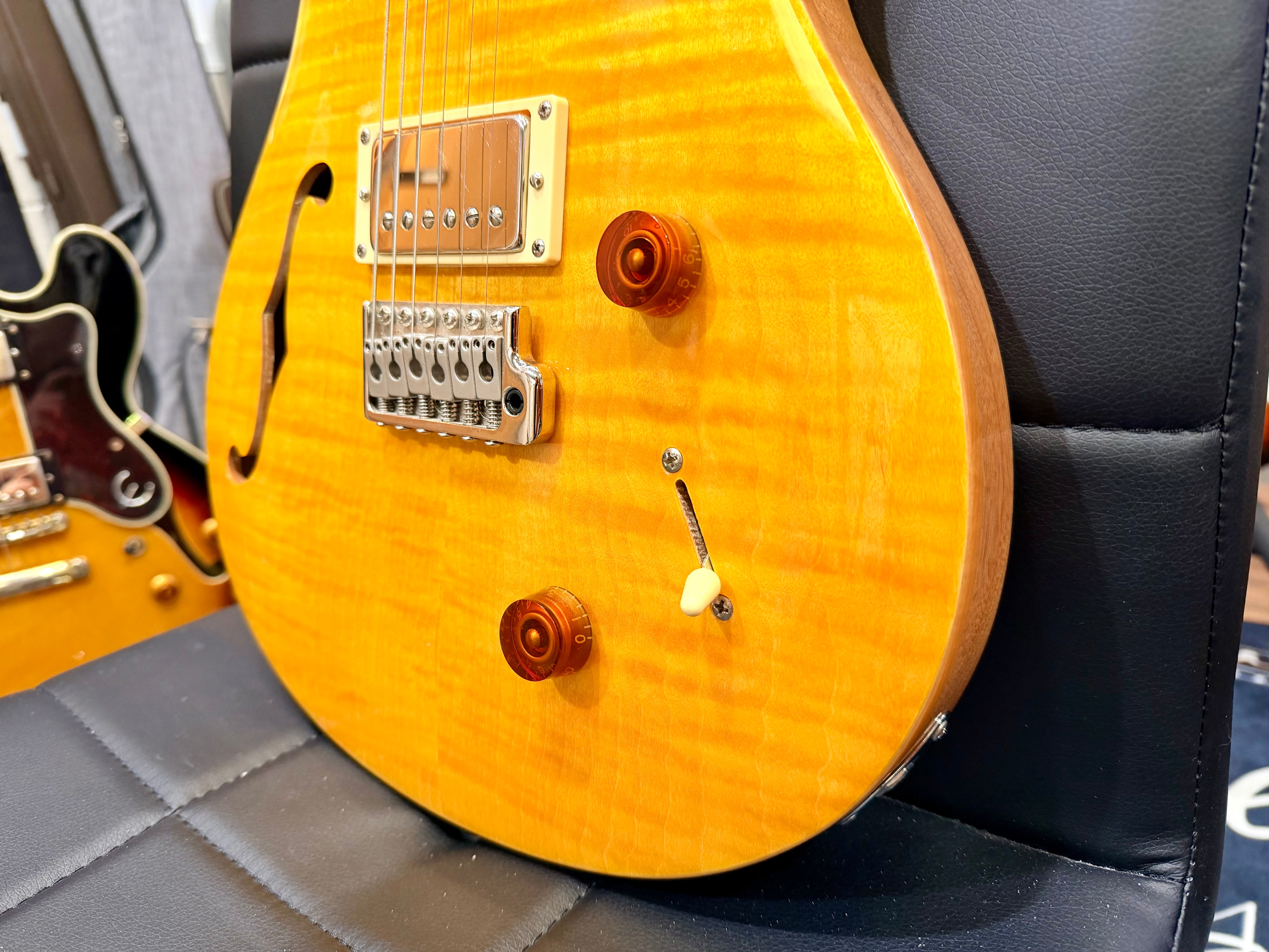 ☀️2023☀️ PRS SE Custom 22 Semi-Hollow in Santana Yellow~ Bare Knuckle Pickups!