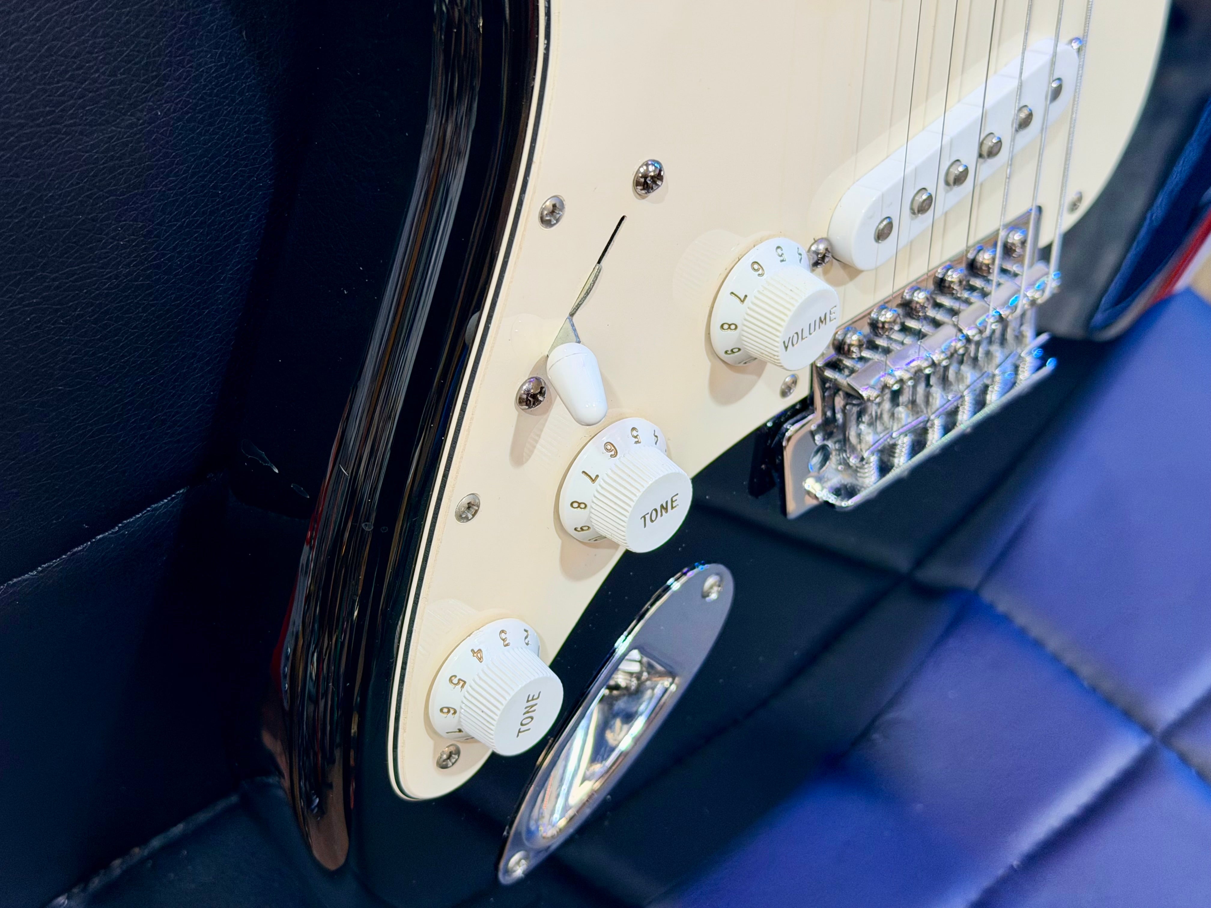 🔥LEFTY🔥 Fender Mexican Standard Stratocaster Left Handed~ Black~ 2008 Strat!