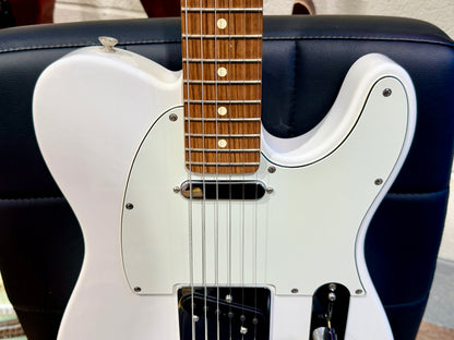 🌟MINT 2021🌟 Fender Player Telecaster Pau Ferro~Polar White~ Mexican MIM Tele