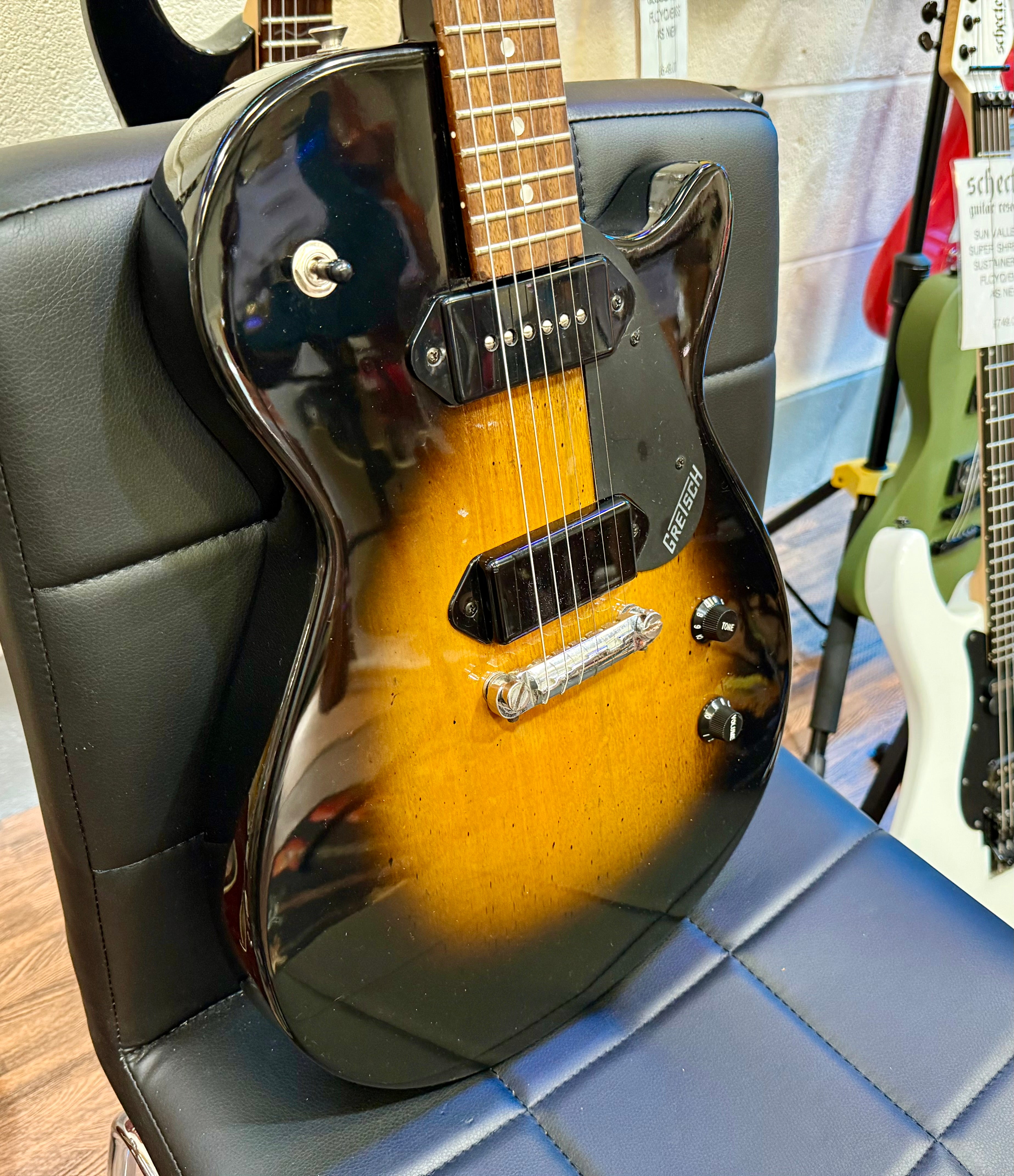 🎸 Gretsch Electromatic G5220 Junior Jet~Tobacco Sunburst~Seymour Duncan P’up 🎸