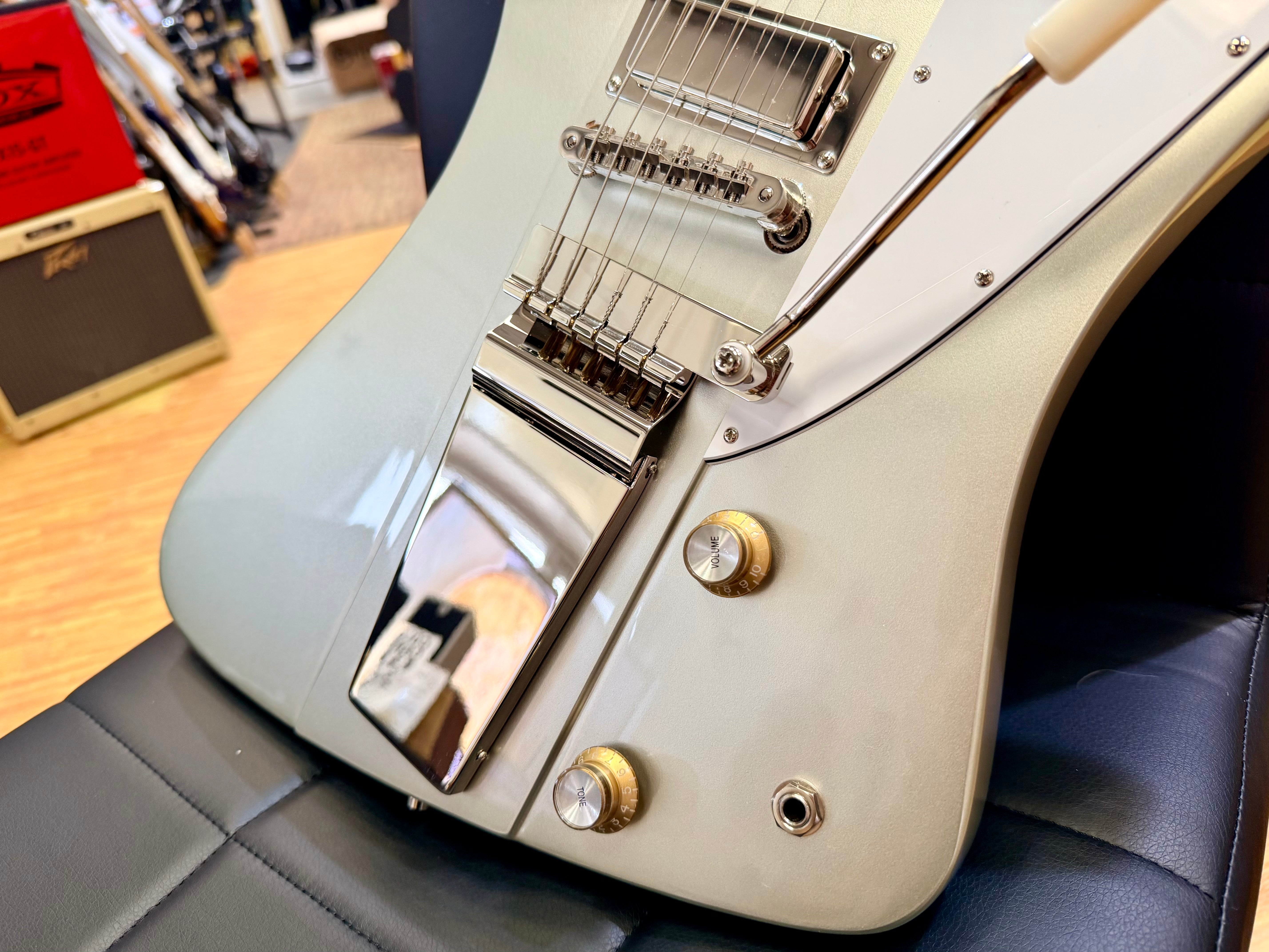 ✨2024✨ Epiphone Inspired By Gibson Custom 1963 Firebird I Silver Mist~ Maestro