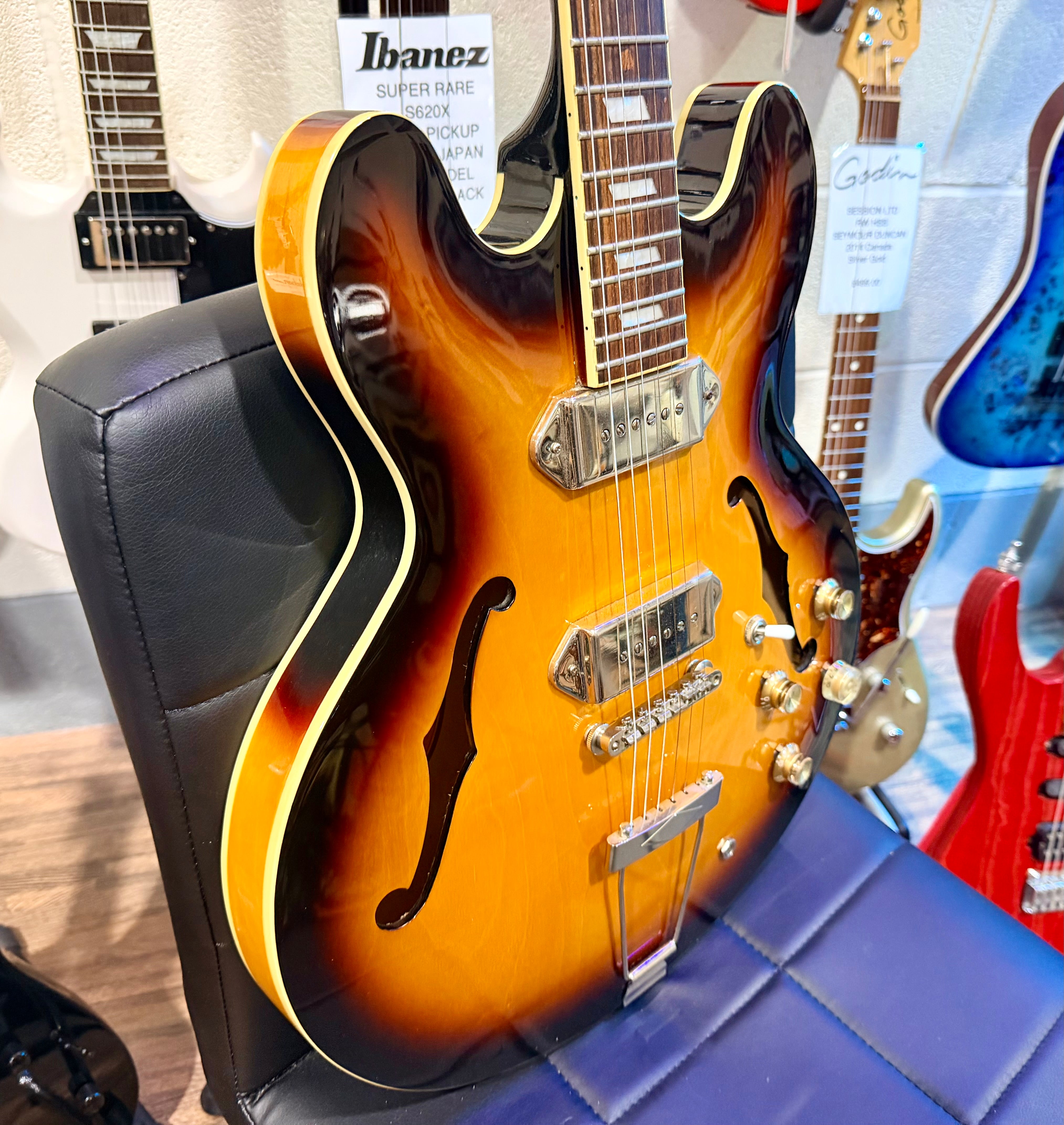 🌟2019🌟 Epiphone Casino VS~ Original Hardcase~ Vintage Sunburst~ Hollowbody!