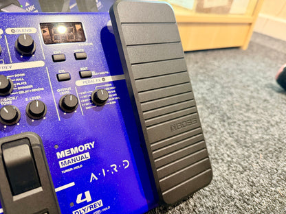 🎸MINT🎸 BOSS ME-90B Bass Guitar Multi-Effects Pedal~ FX Unit~ Processor~ Boxed!