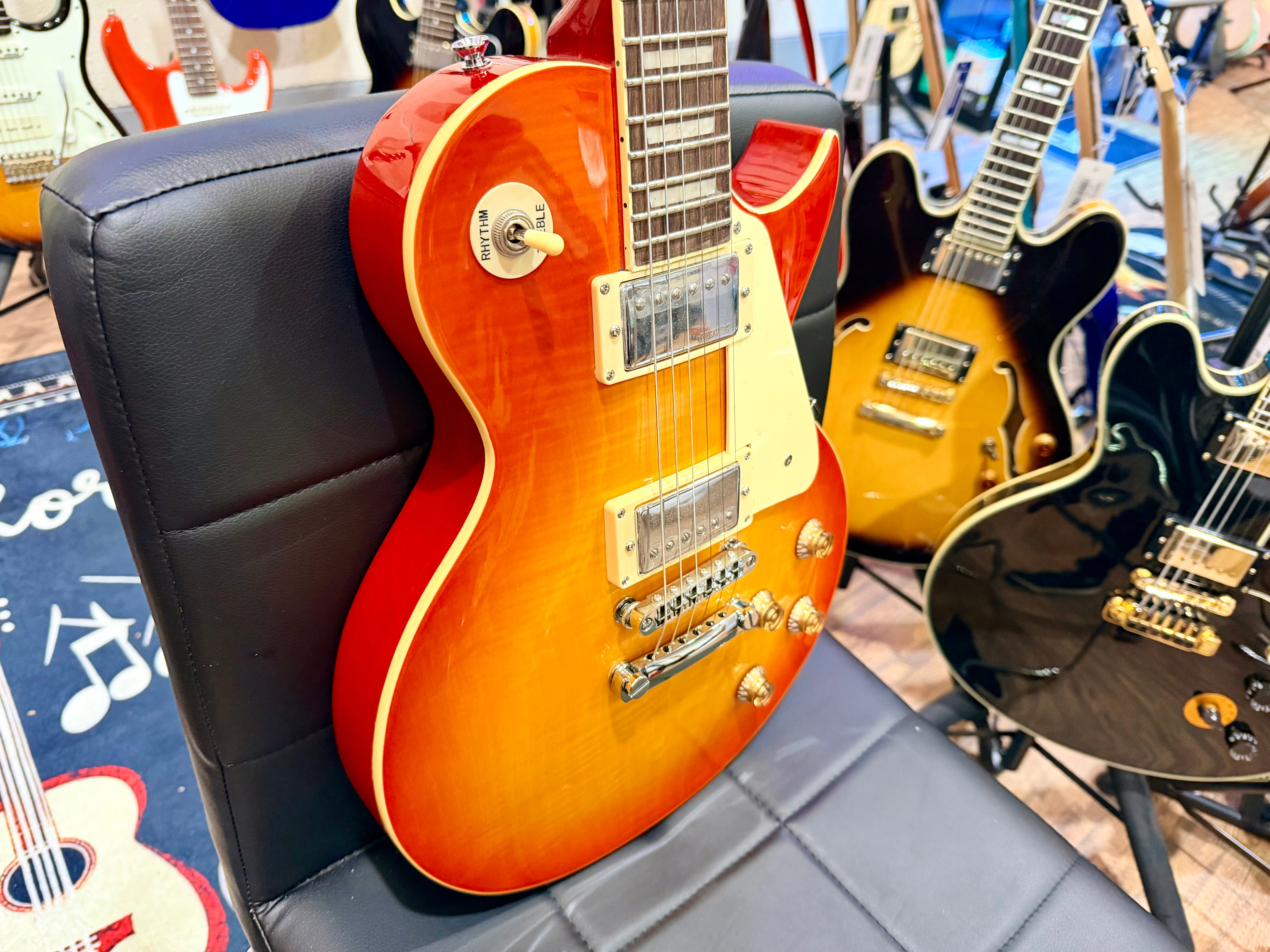 🍯B-STOCK🍯 Vintage V100 ReIssued Electric Guitar ~ Honeyburst Les Paul!