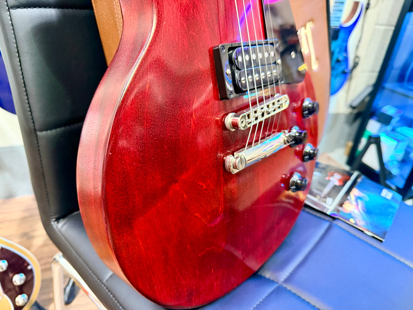 🌟2018🌟 Gibson USA Les Paul Studio Faded~ Worn Cherry~ Deluxe Gig Bag & Docs!