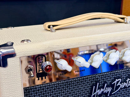 ✨MINT✨ Harley Benton TUBE15 Celestion 15W All-Valve Combo Guitar Amp~ White!