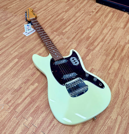 🔥NEW🔥 Vintage REVO Series 'Colt' SS Twin Electric Guitar ~ Vintage White!