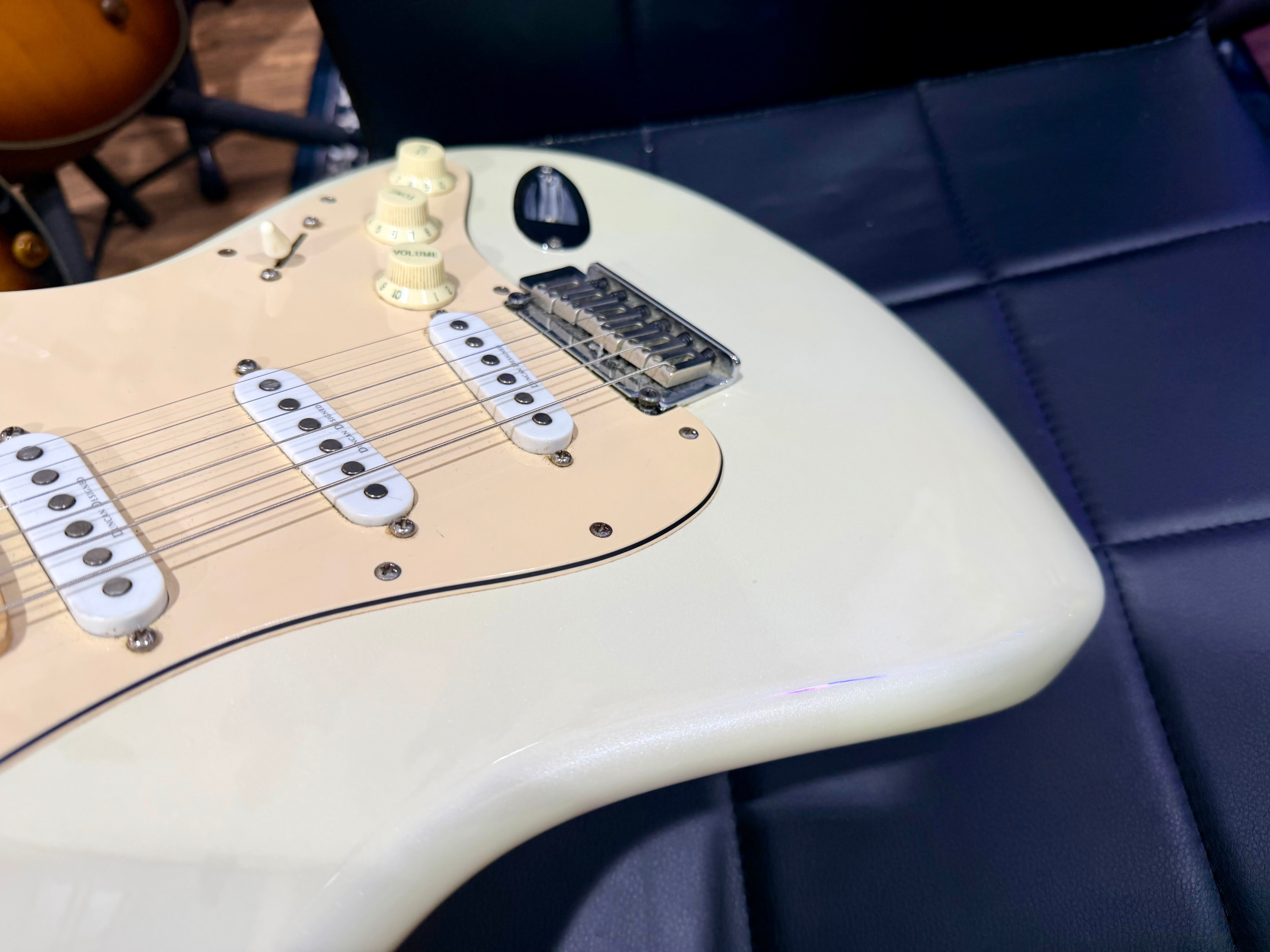 🌟2013🌟 Fender Squier Deluxe Stratocaster~ Olympic White Pearl~ Indonesia Made!