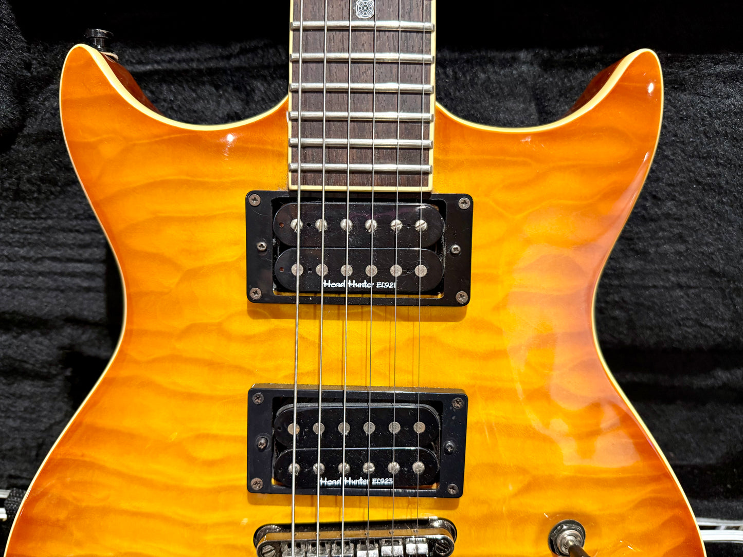 🌟RARE KOREAN🌟 Washburn Tabu Series TB-300 Double Cut~ Head Hunter P’ups~ Case!