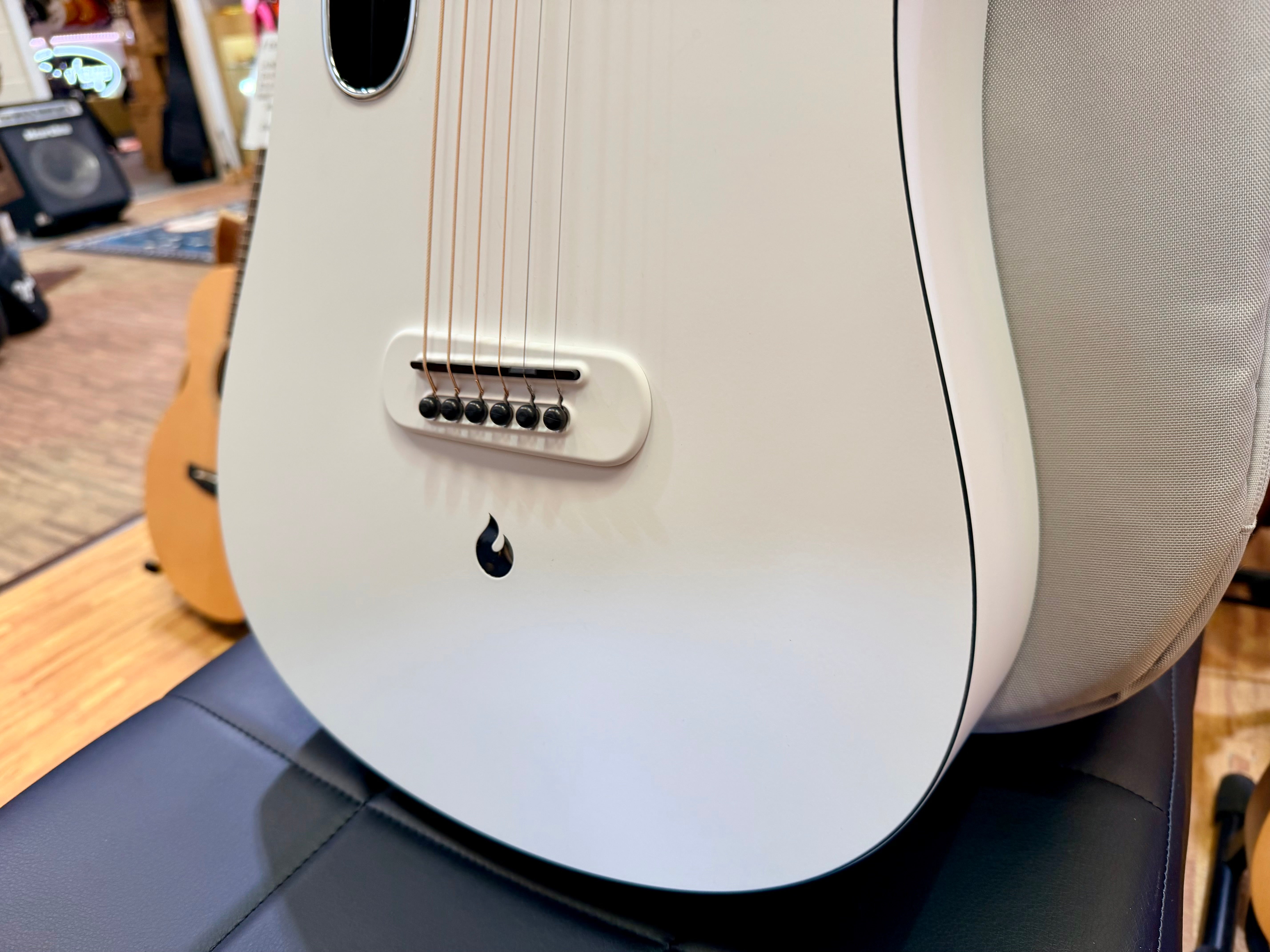 🔥EX-DEMO🔥 LAVA Music ME Play 36” Smart Electro Acoustic Guitar~ Frost White!