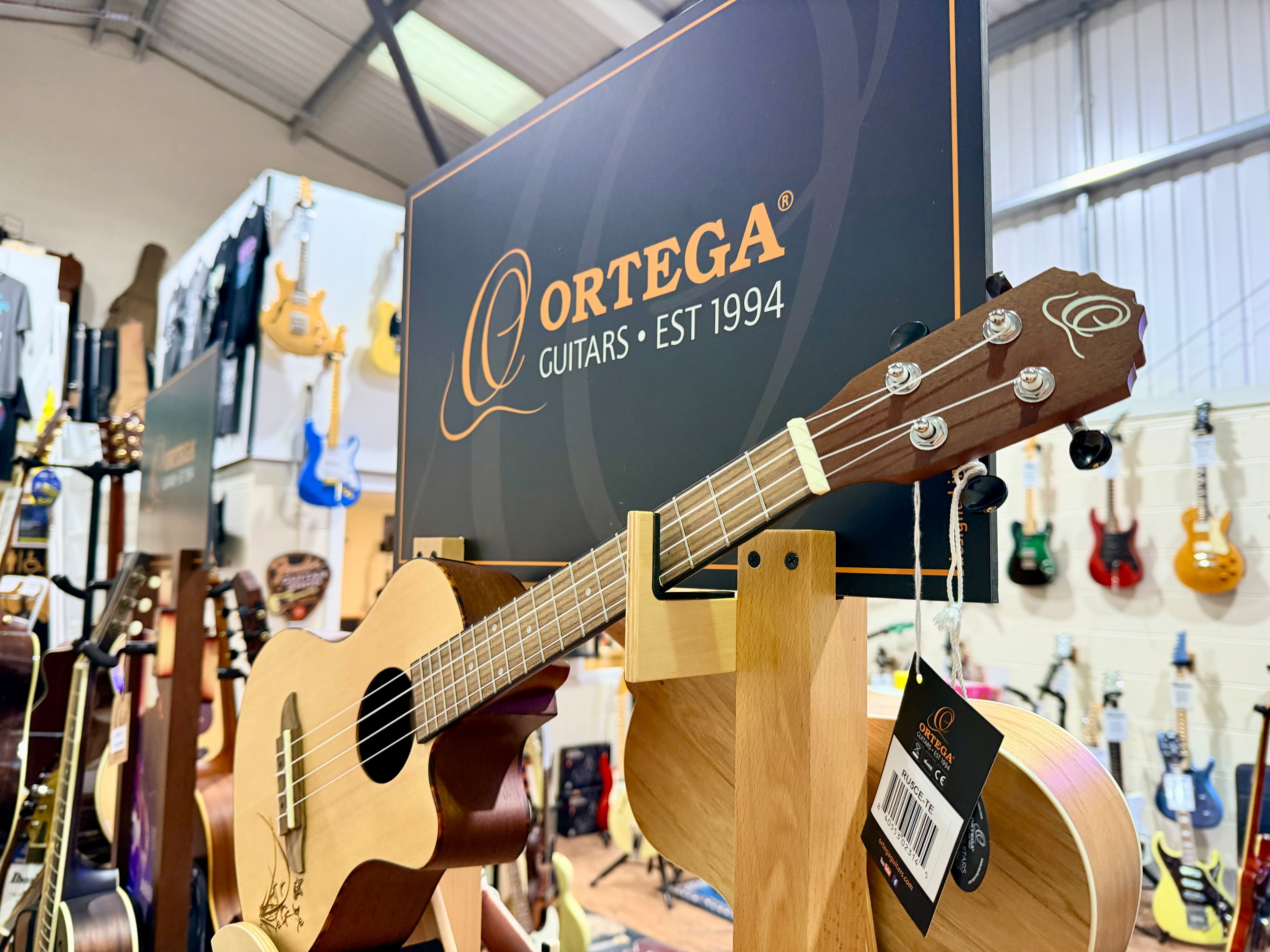 🔥NEW🔥 Ortega TourPlayer Electro-Acoustic Classical Guitar~ Nylon Thin~ Black!