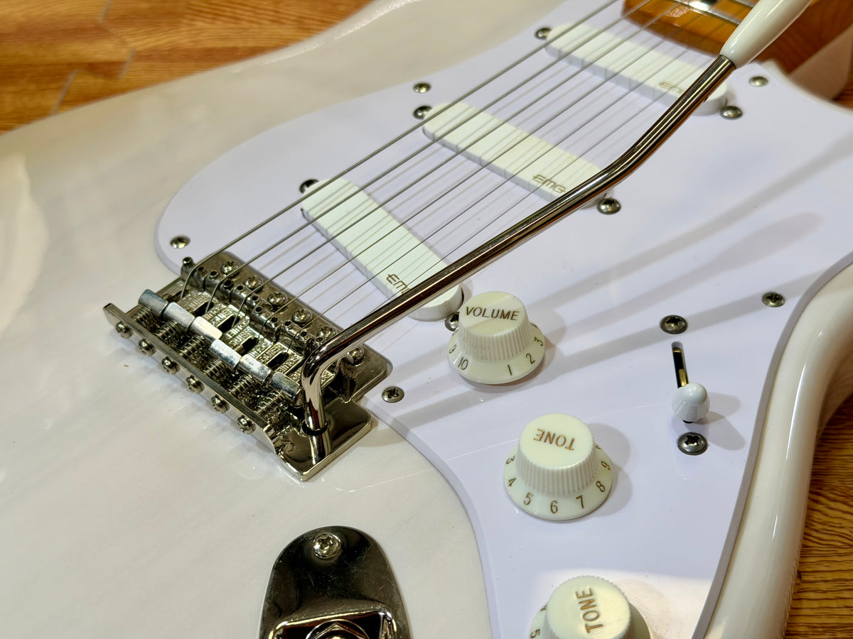 🔥EMG ACTIVE🔥 Squier Classic Vibe ‘50s Stratocaster In White Blonde~ EMG SA P’ups