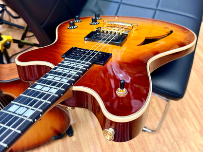 🔥2024🔥 EVH SA-126 Special QM Tobacco Sunburst + OHSC~ MINT~ Wolfgang Van Halen