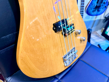 🎸 Washburn XB100 Electric Bass Guitar~ Hard Case~ Natural Gloss 🎸