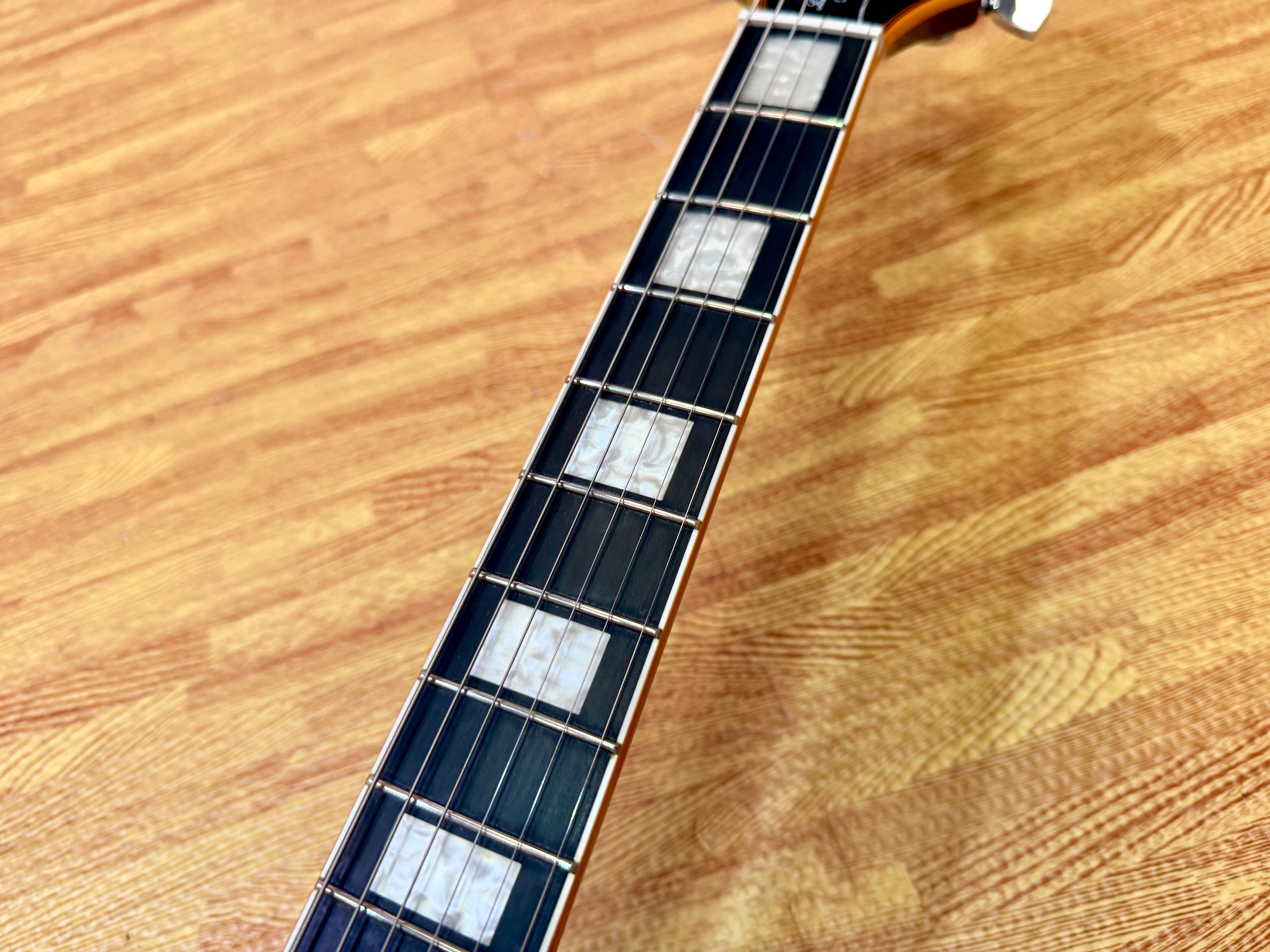 🔥2025🔥 Epiphone Les Paul Custom Widow Orange Burst~ Inspired by Gibson + Bag!
