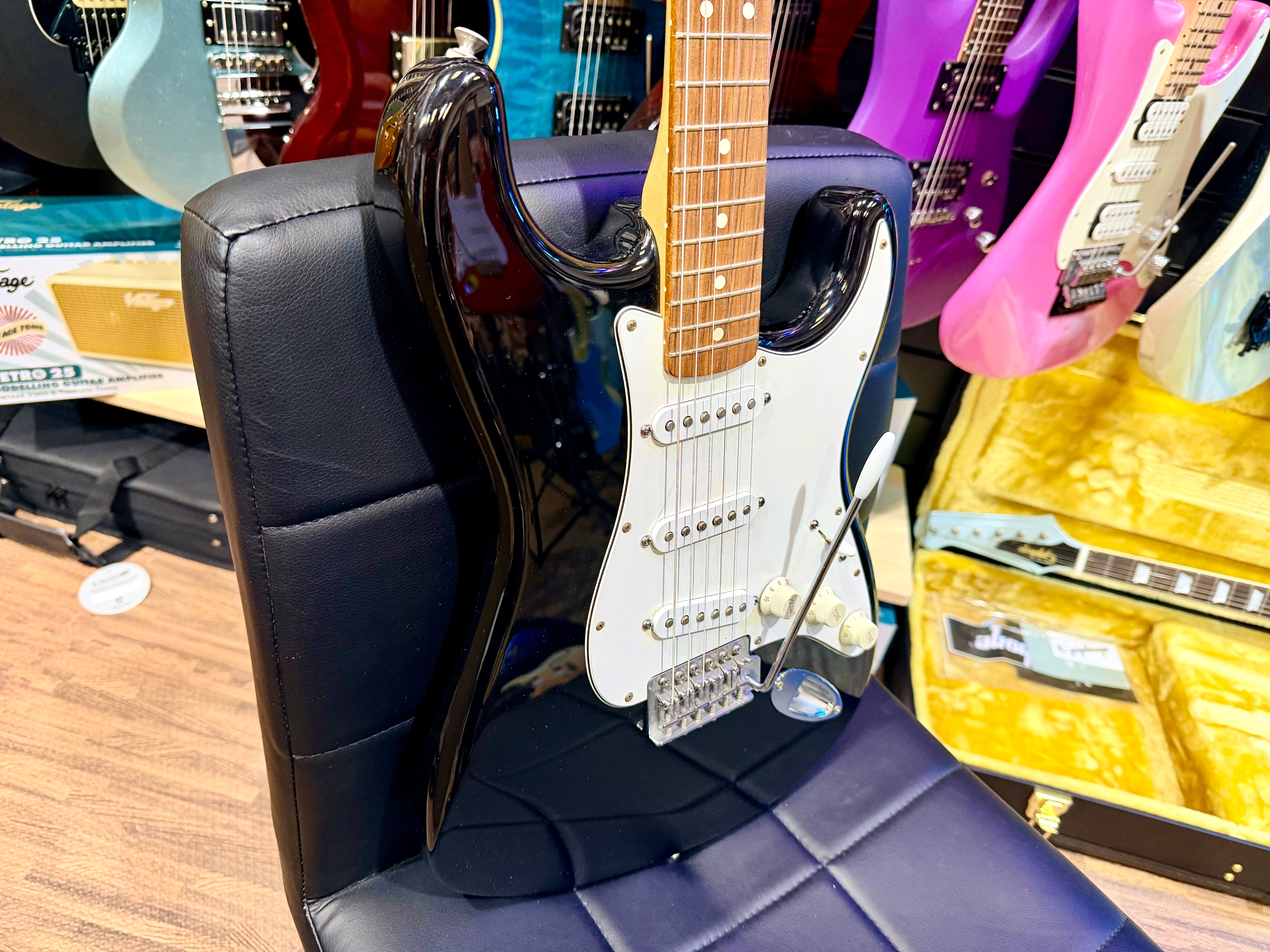 🌟2000🌟 Fender Mexican Standard Stratocaster~ Classic Black Strat~ Rosewood~MIM