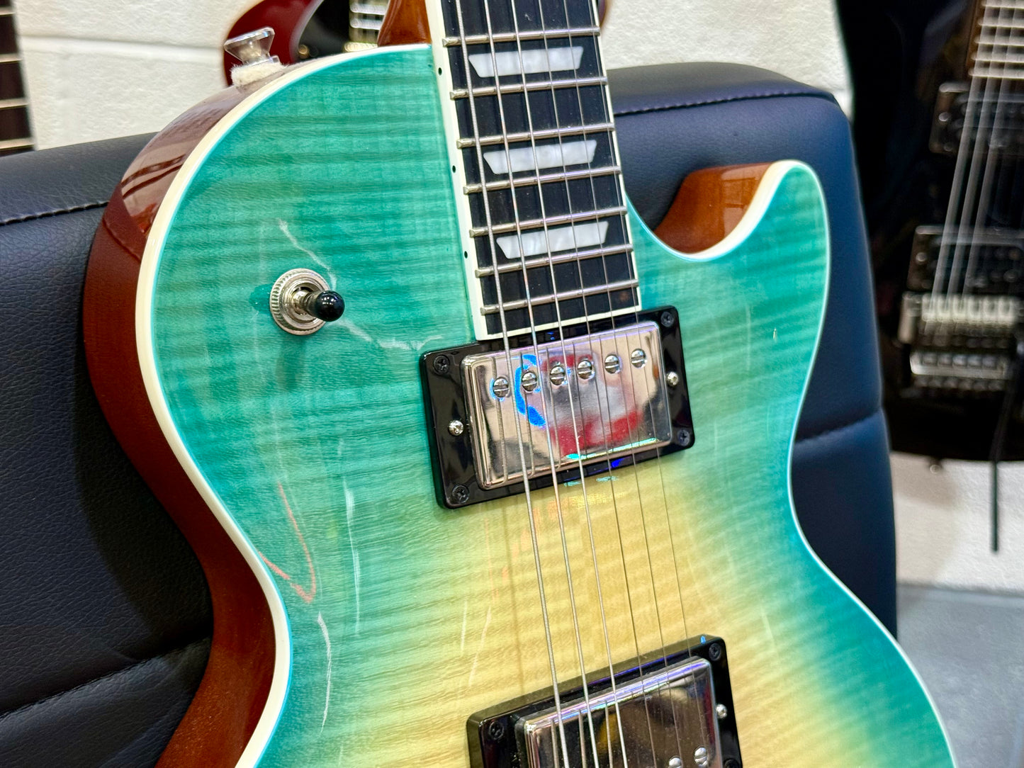 🌟 Epiphone Les Paul Modern Figured~ Caribbean Blue Fade~ Inspired By Gibson 🌟