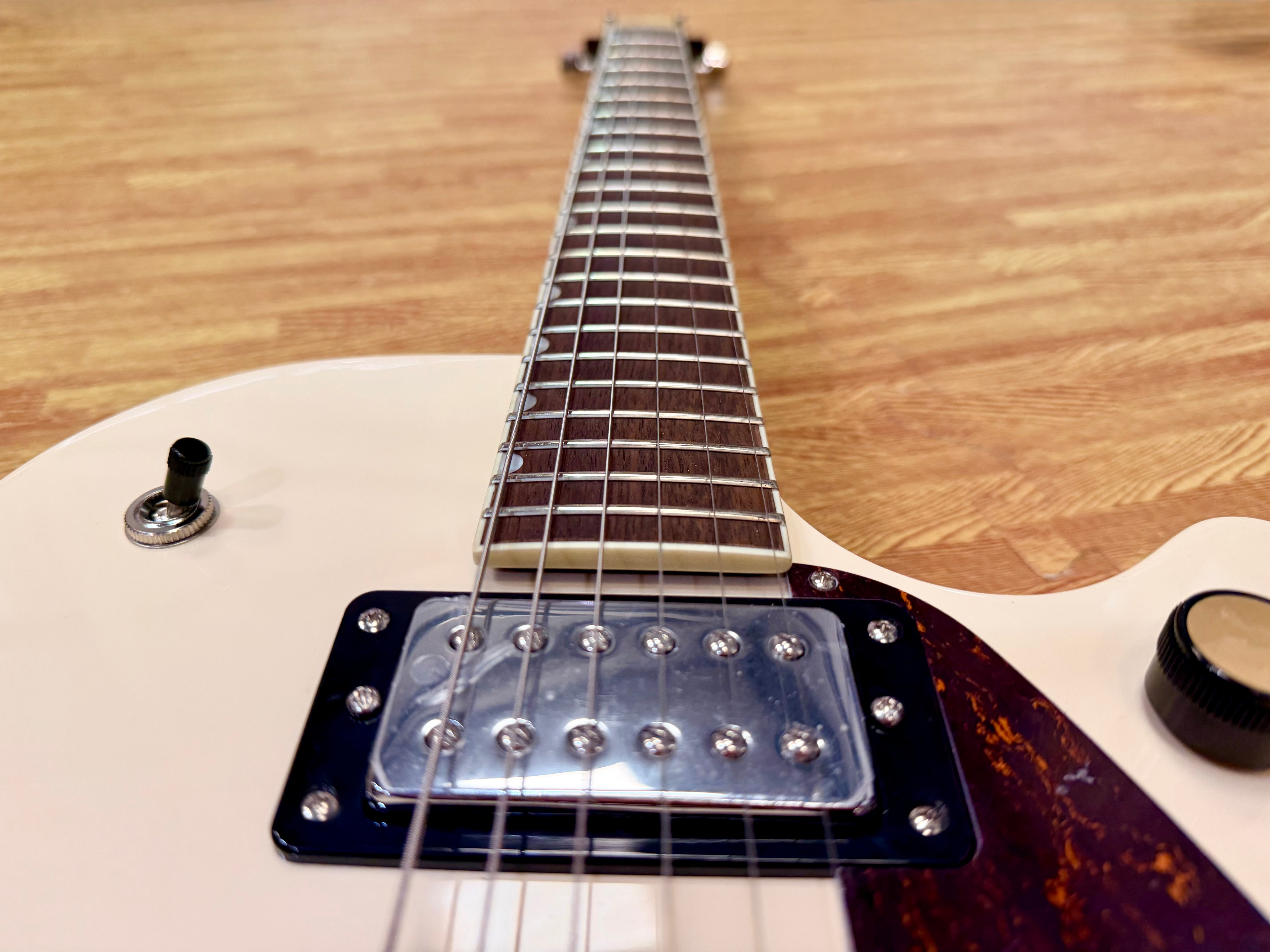 ✨EX-DEMO✨ Gretsch Streamliner Jet Club Vintage White~ Electric Guitar~ 2024