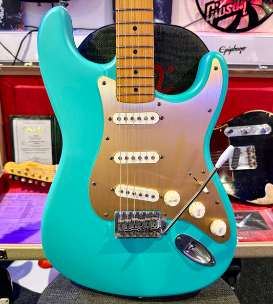 🌟 Fender Squier 40th Anniversary Stratocaster Vintage Edition Seafoam Green 🌟