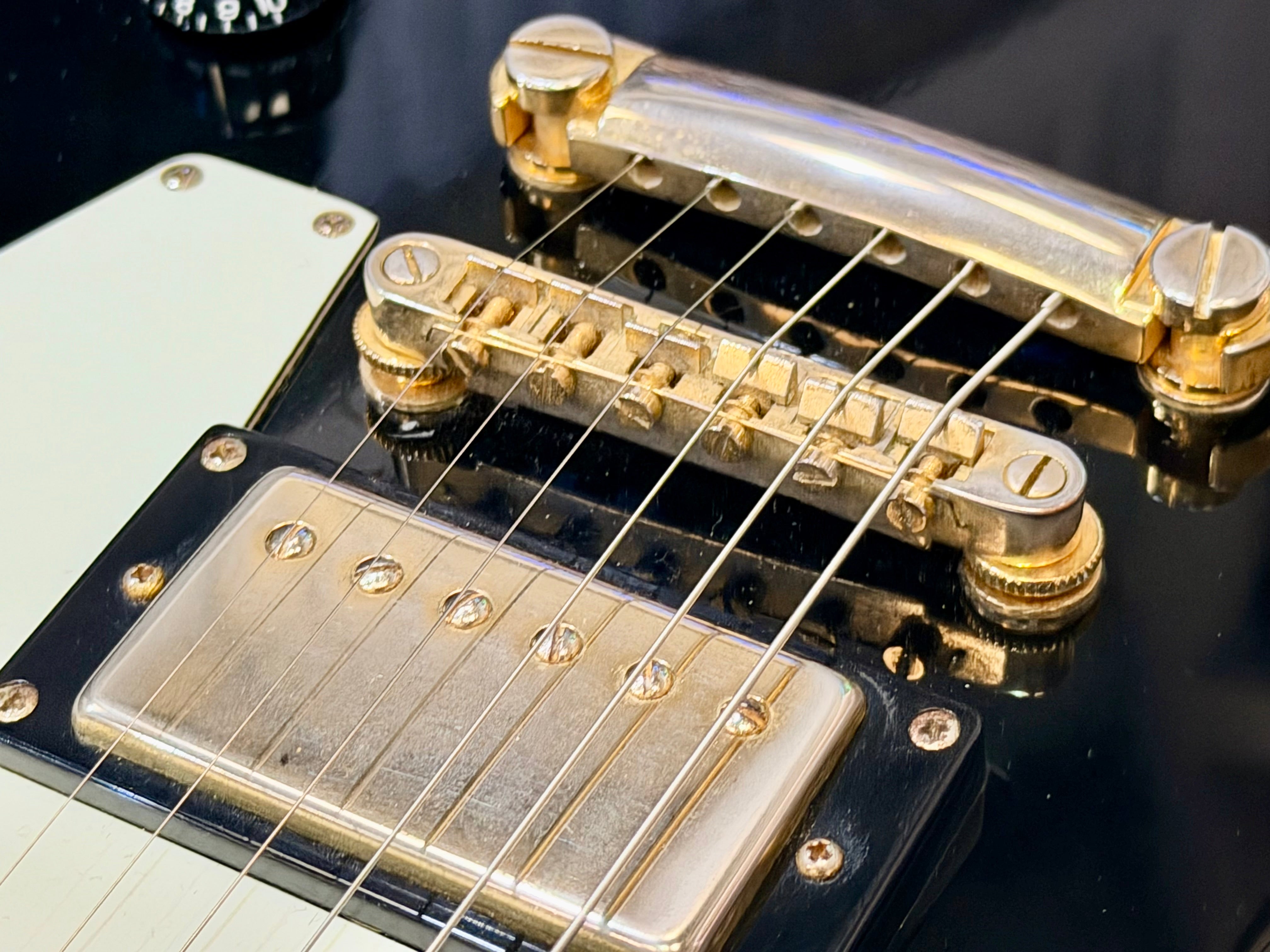 ⚡️2001⚡️ Epiphone ‘58 Explorer Black~ Korean Made 1958 ~ Gold Hardware~ Unsung MIK!