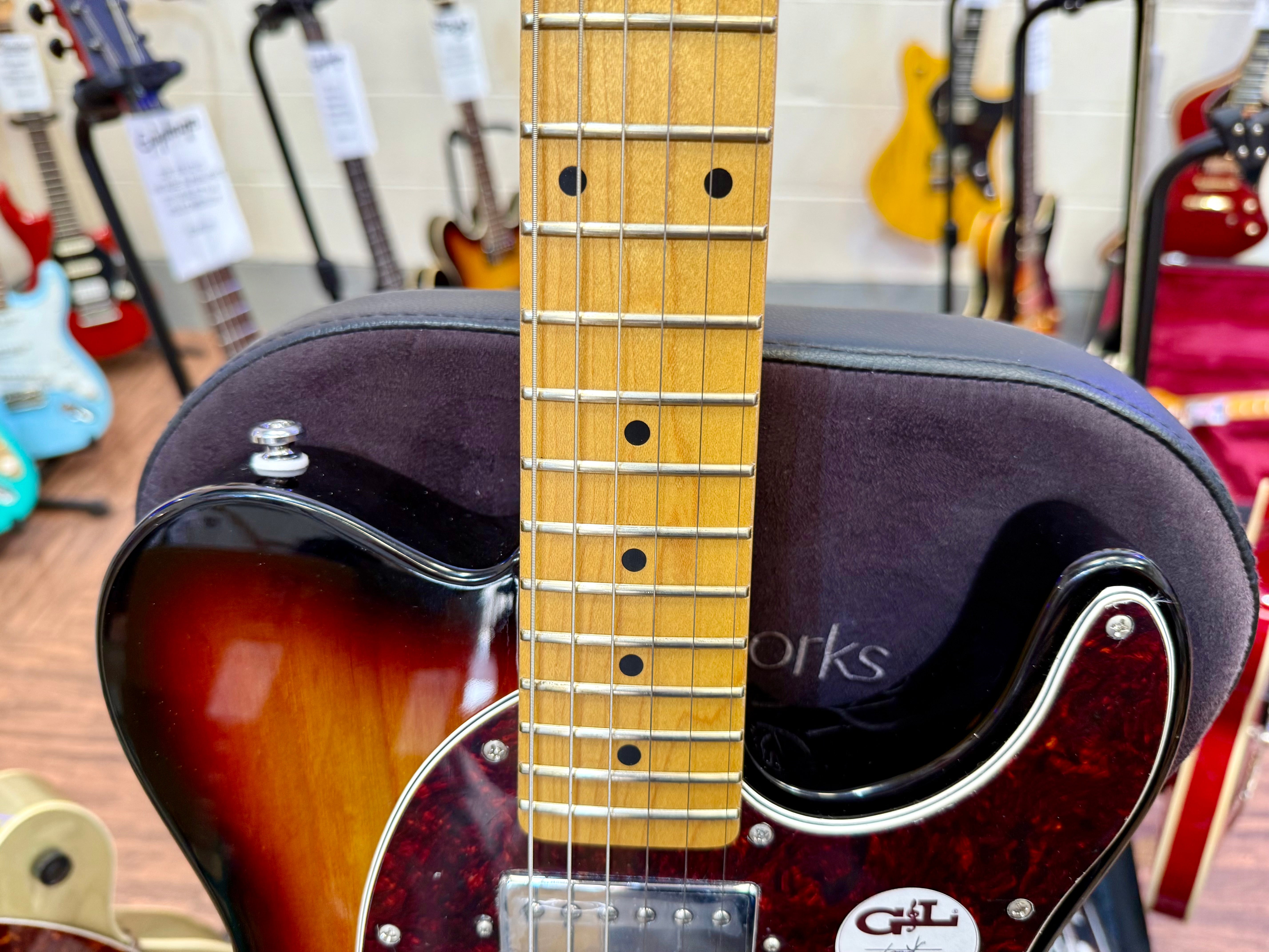 🌟NEW🌟 G&L Tribute ASAT Classic Bluesboy~ Thinline Semi Hollow~ 3 Tone Sunburst