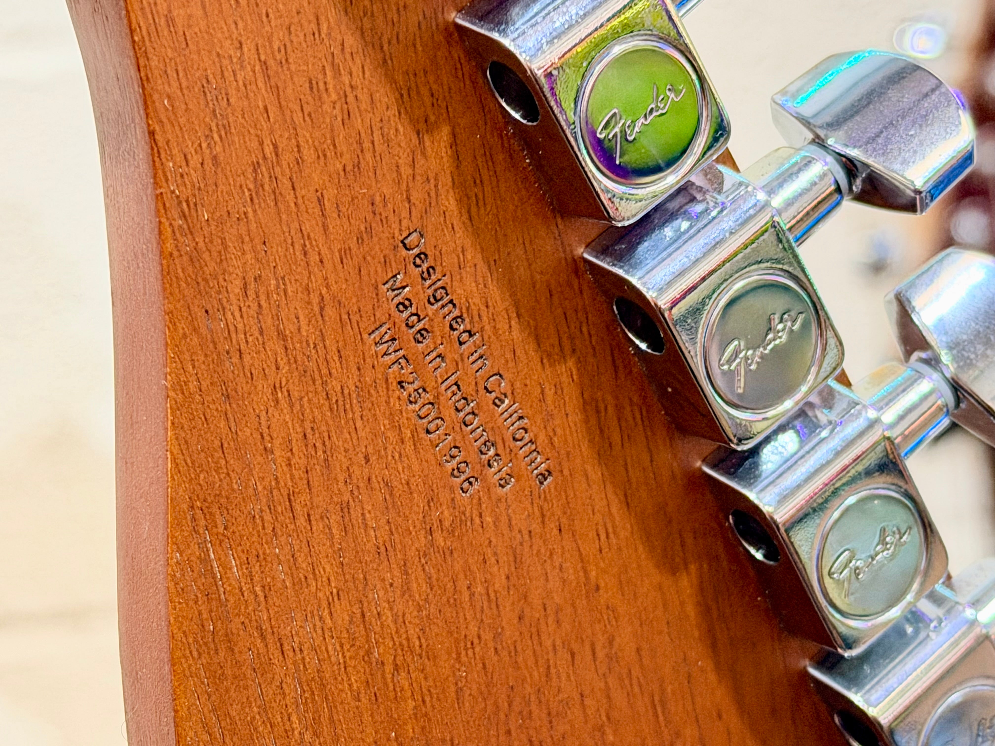 🍯2025🍯 Fender Acoustasonic Standard Jazzmaster~ Honey Burst Finish~ Mint!